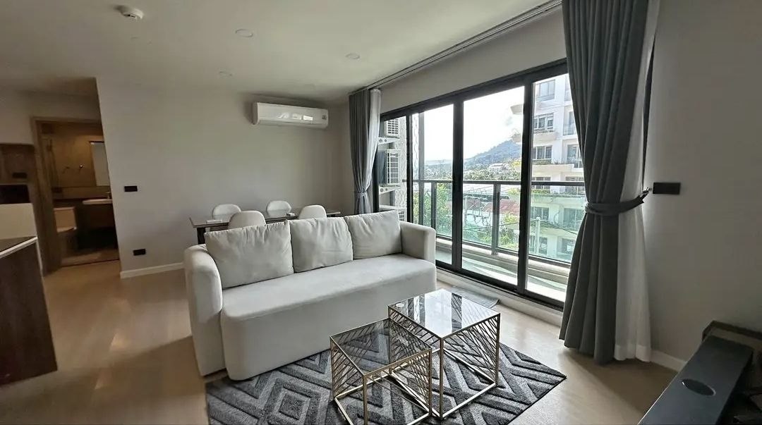 2-Bedroom Apartment in Bang Tao photo 3 of 8