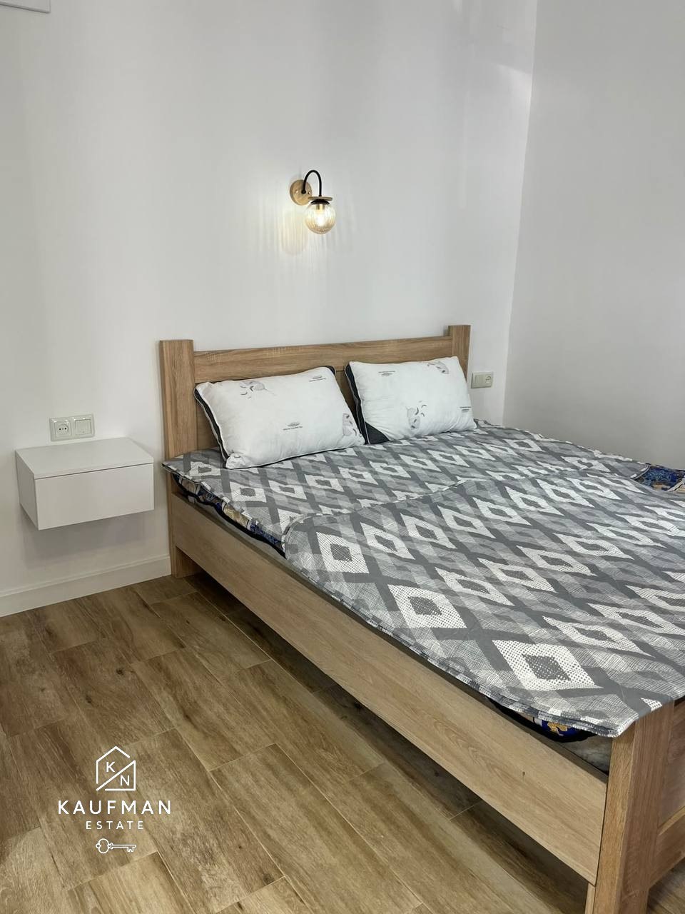 Студия в аренду в Багратиони photo 3 of 6