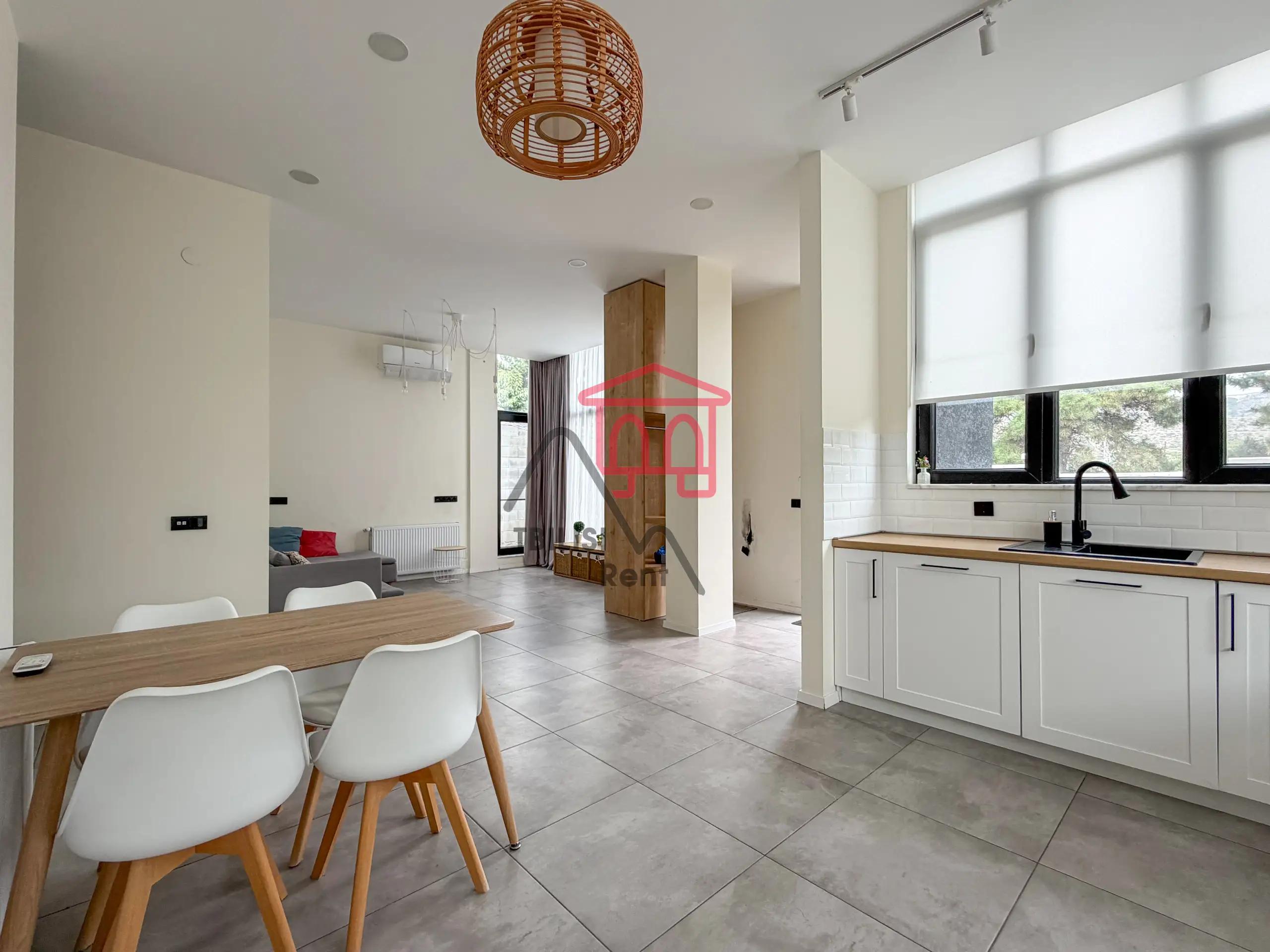 House for Rent in Lisi photo 4 of 8