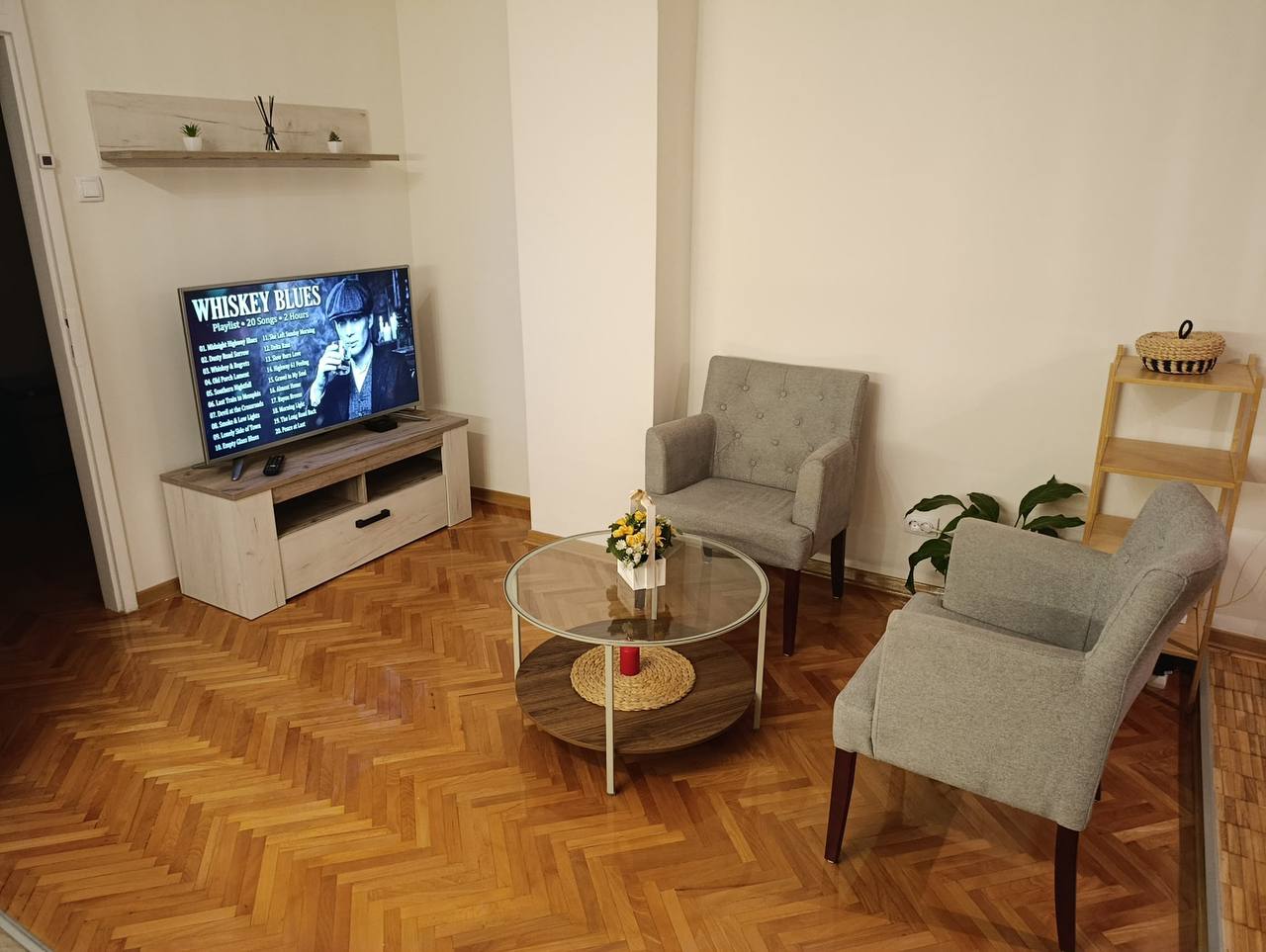 Однокомнатная квартира на улице Молерова photo 1 of 4