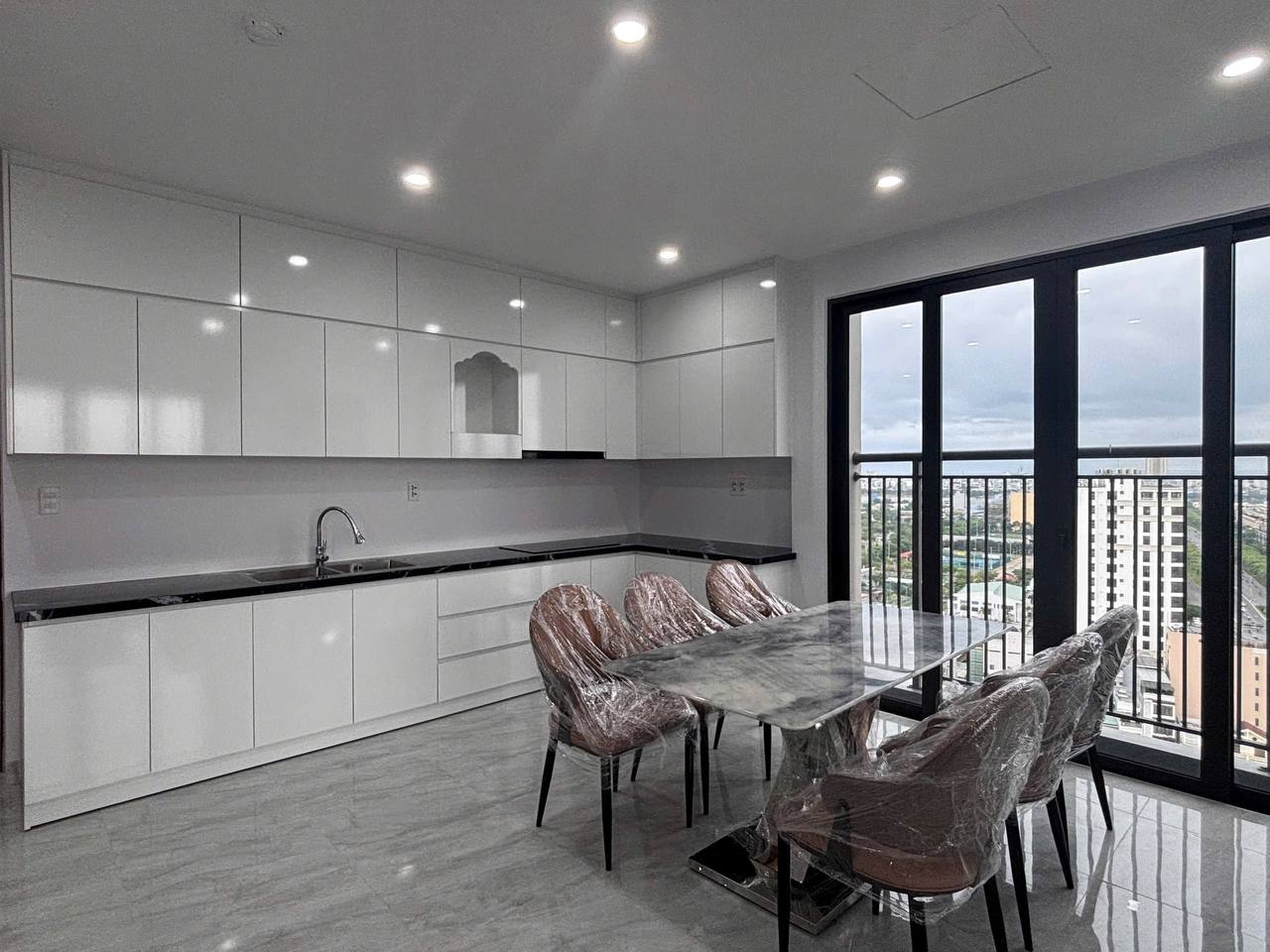 3-комнатная квартира в Vista Residence photo 4 of 8