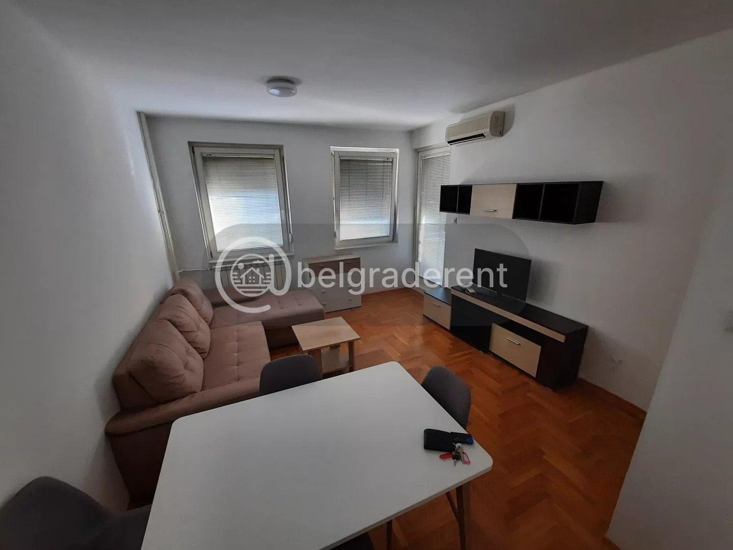 2-Room Apartment in Blok 28 photo 1 of 6