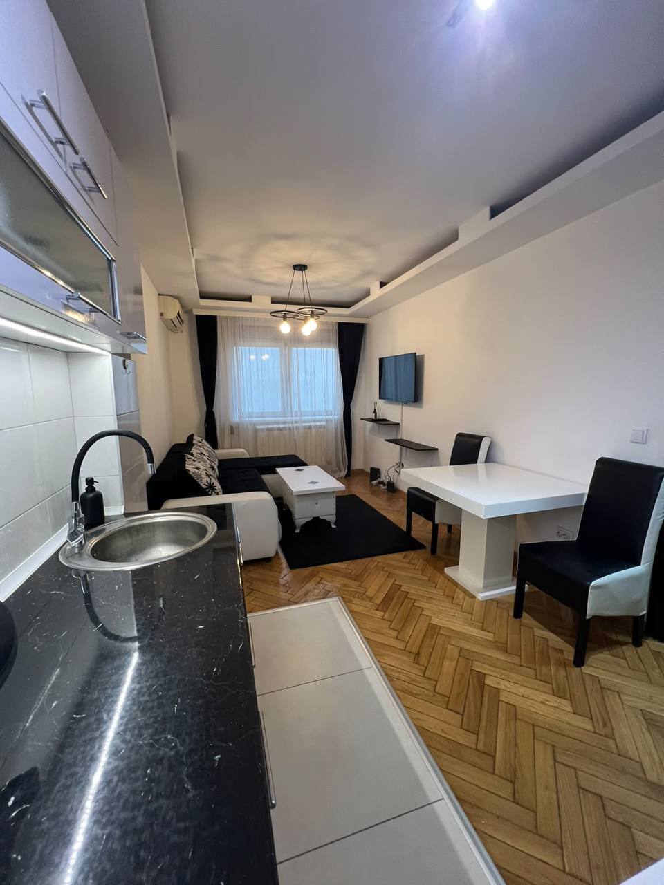 36 m² One-Bedroom Apartment on Tetovska Street photo 1 of 4