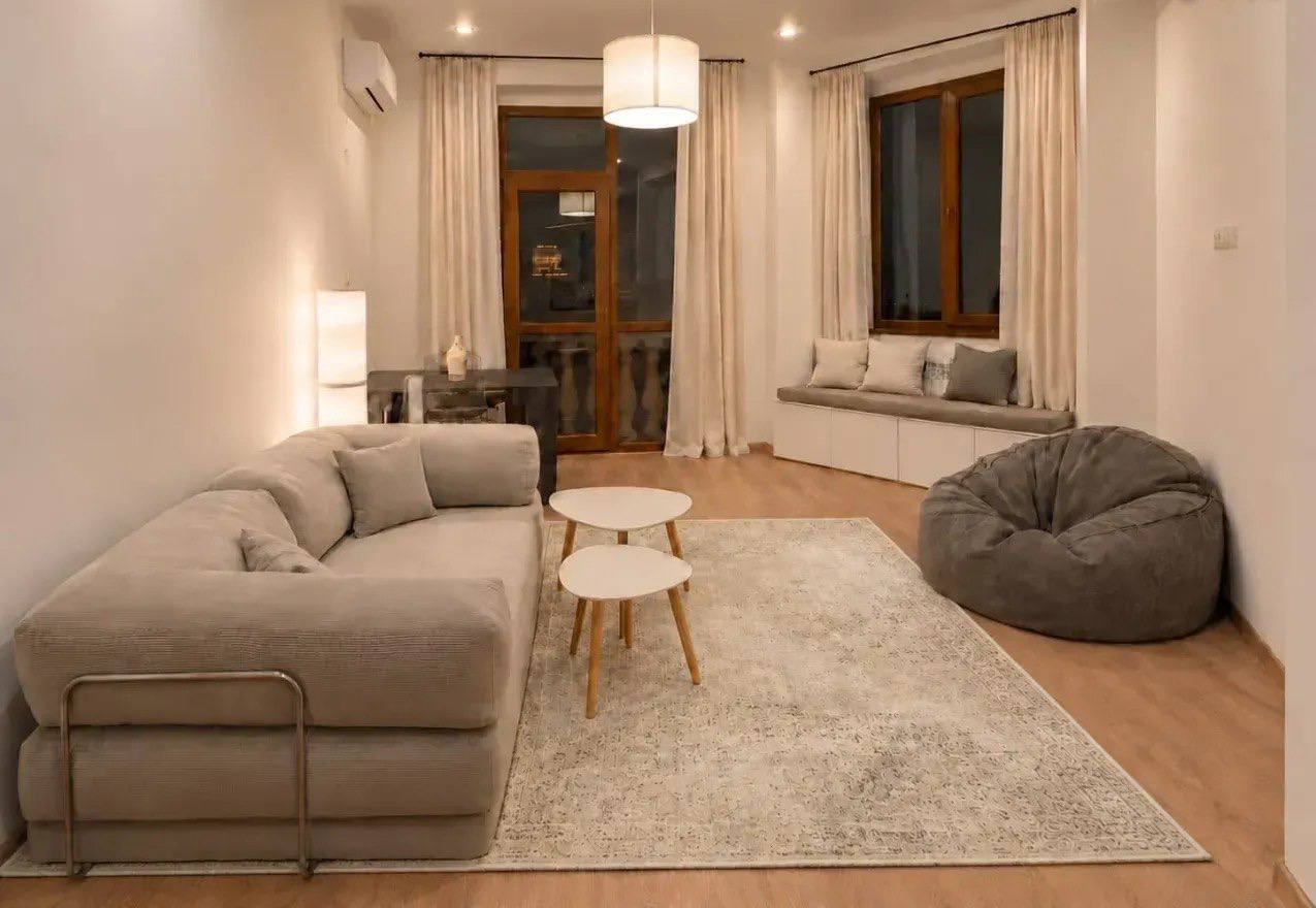 Cozy 3-Bedroom Apartment in Arabkir photo 1 of 6