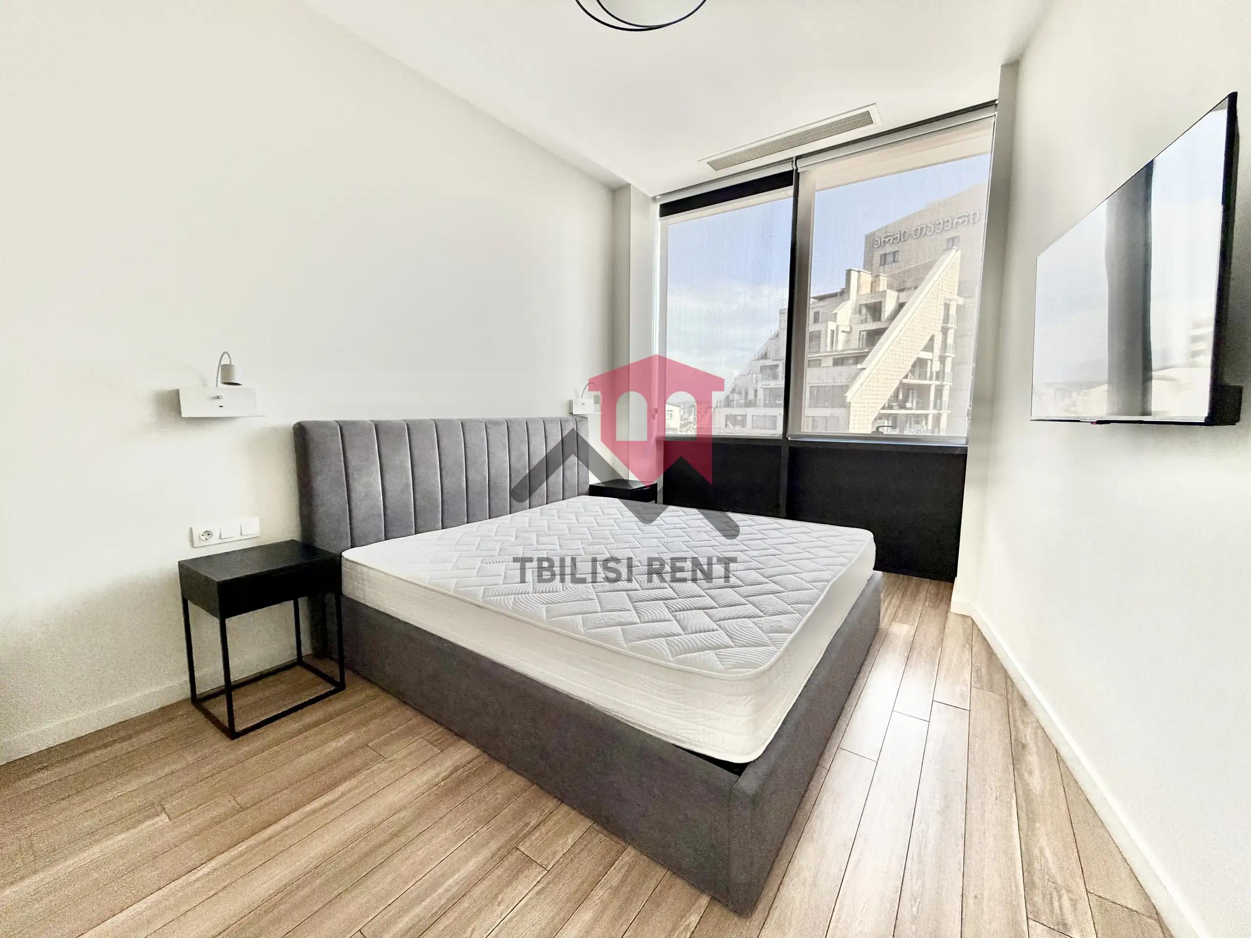 Premium 2-Bedroom Apartment in Axis Towers photo 5 of 8