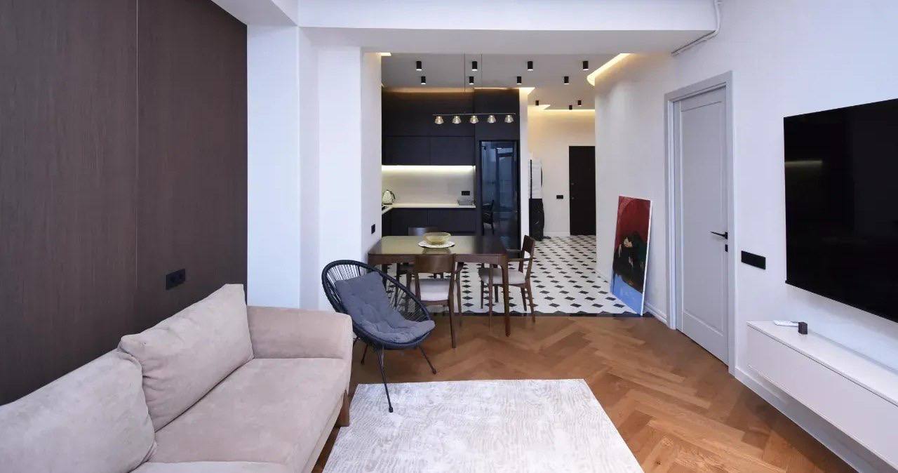 2-Bedroom Apartment in Avan photo 3 of 8
