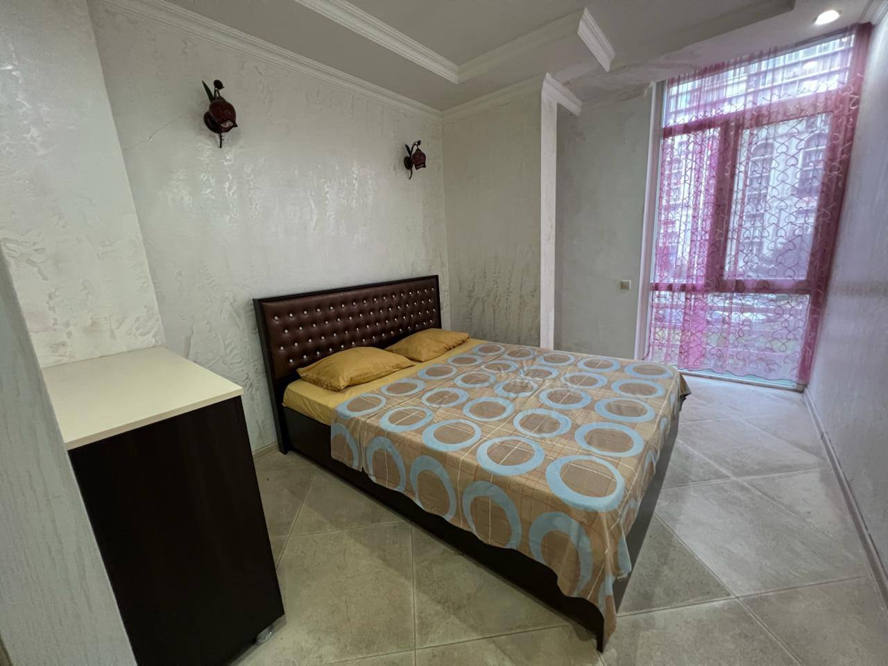 2-Bedroom Apartment in Batumi photo 4 of 6