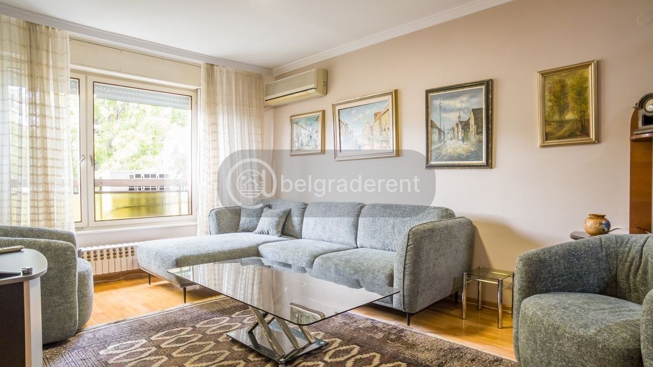 2-Bedroom Apartment in Dorćol photo 1 of 7