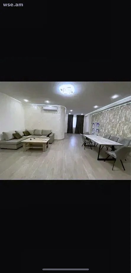 Three-Room Apartment in Kentron photo 3 of 8