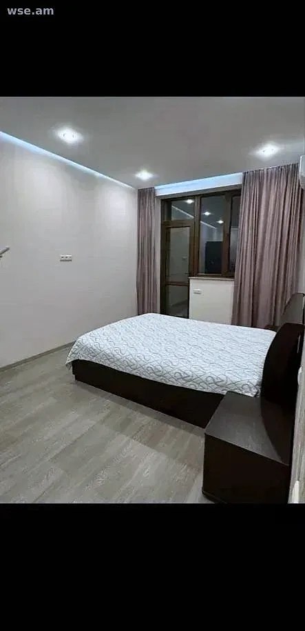 Three-Room Apartment in Kentron photo 5 of 8