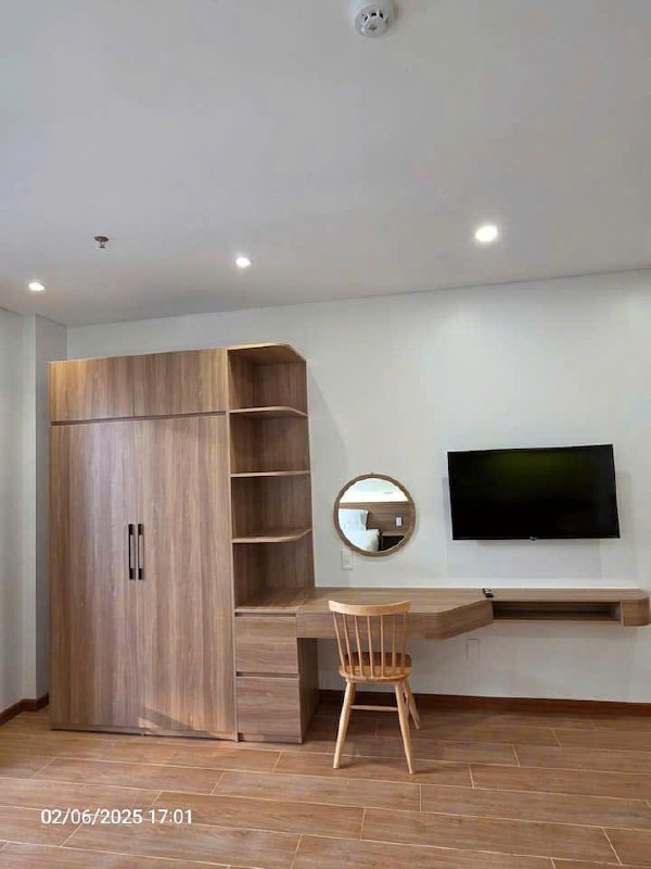 Luxury Serviced Studio Apartment in My An photo 3 of 7
