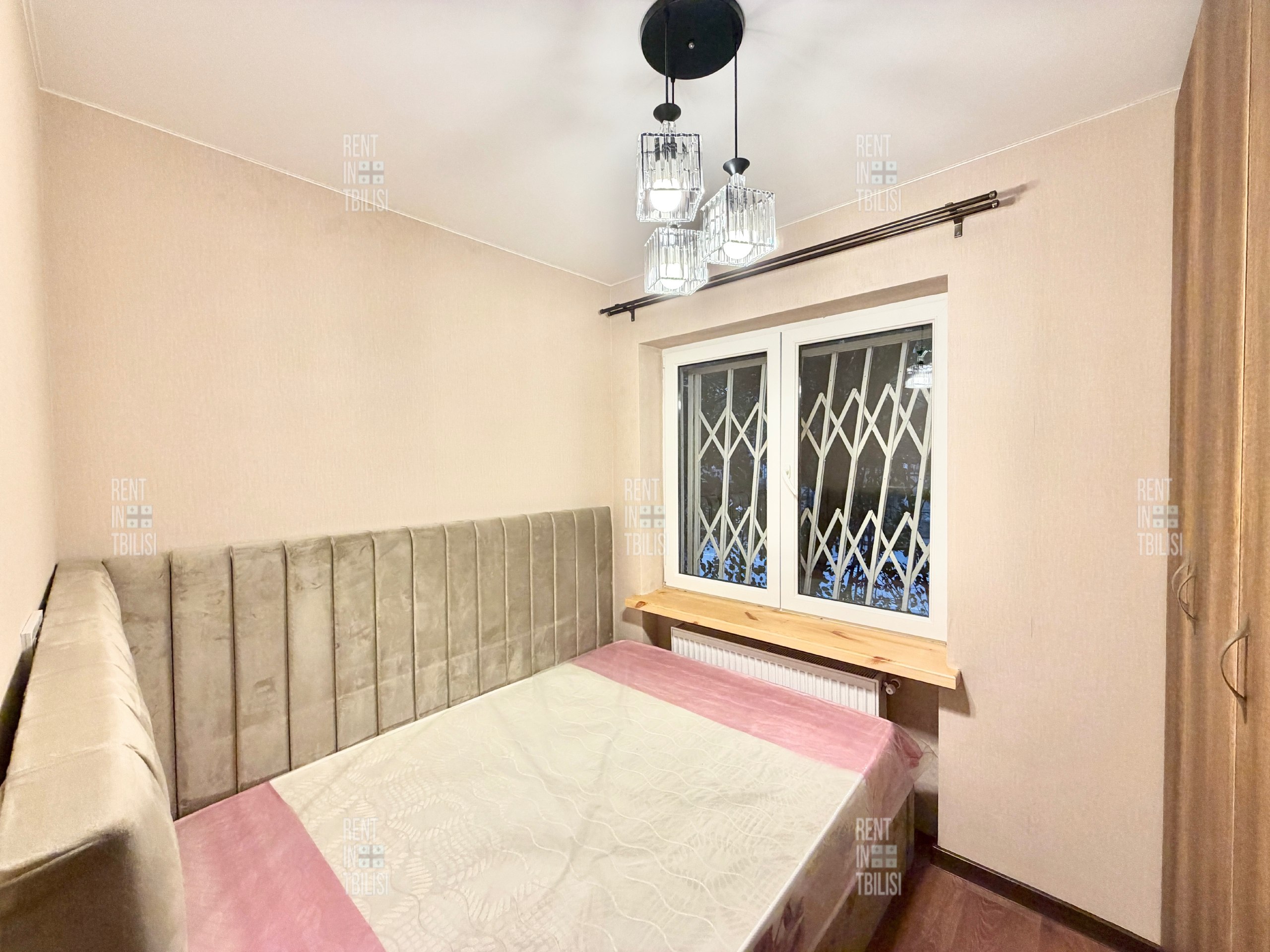 1-Bedroom Apartment in Saburtalo photo 7 of 8