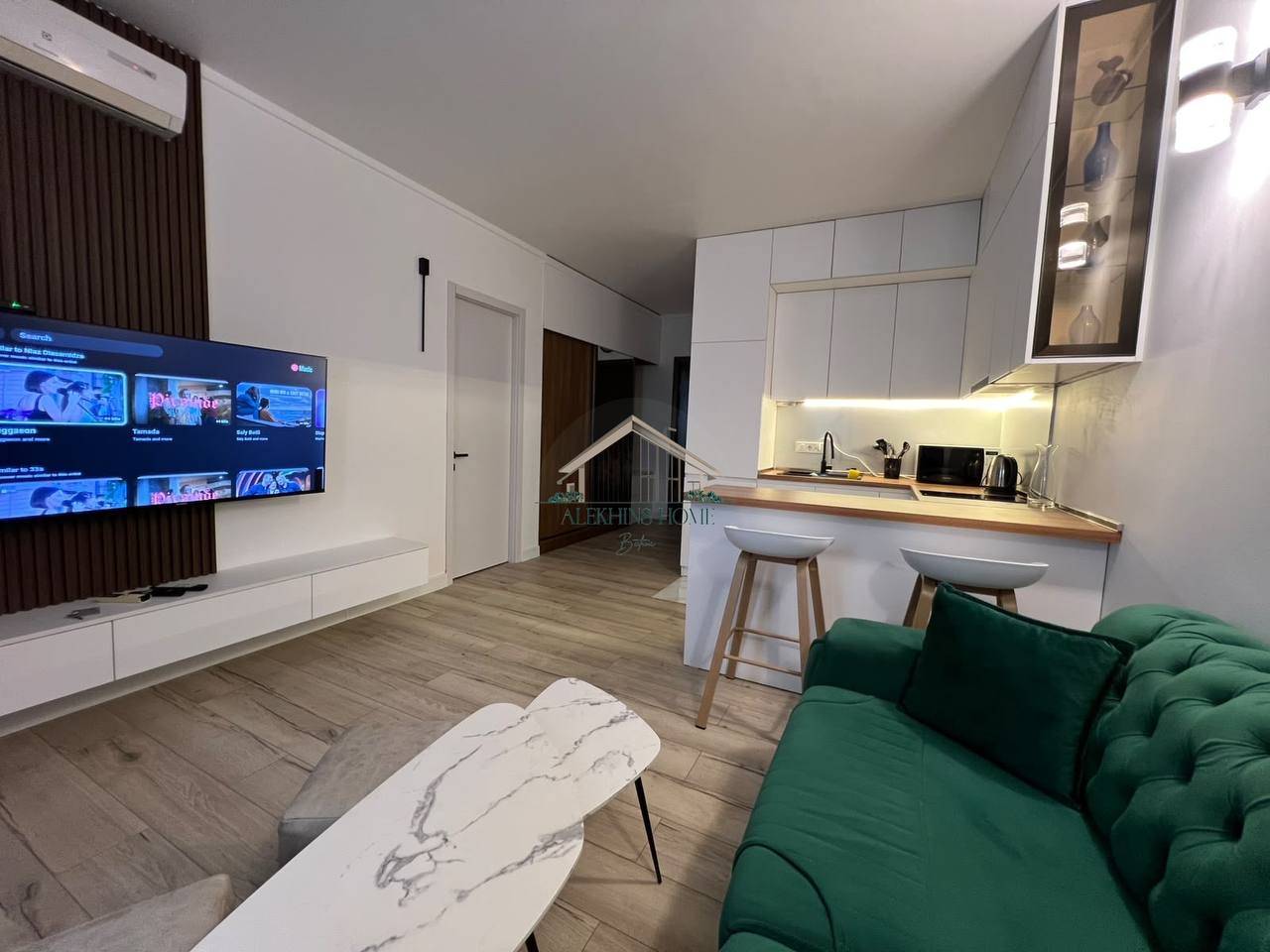 Sea-Side Apartment in Orbi Sea Tower photo 2 of 6