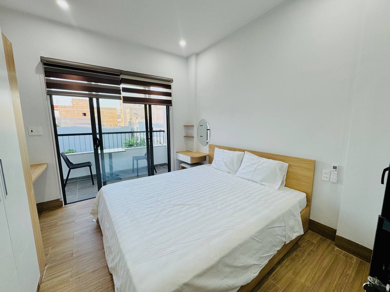 1-Bedroom Apartment in Hoa Xuan photo 6 of 8