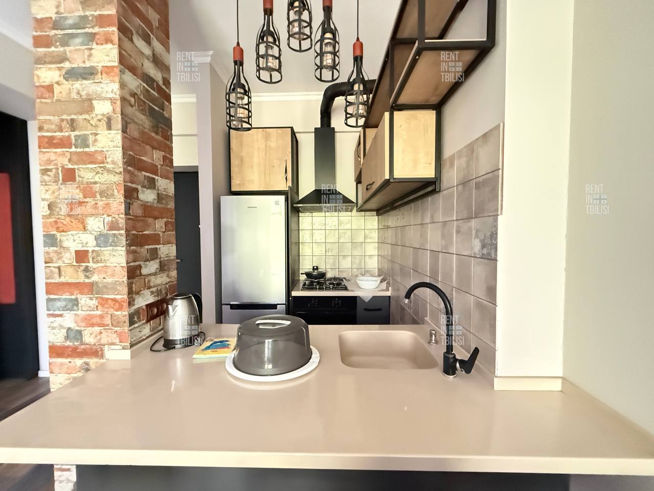 1-Bedroom Apartment in Domus Complex photo 3 of 8