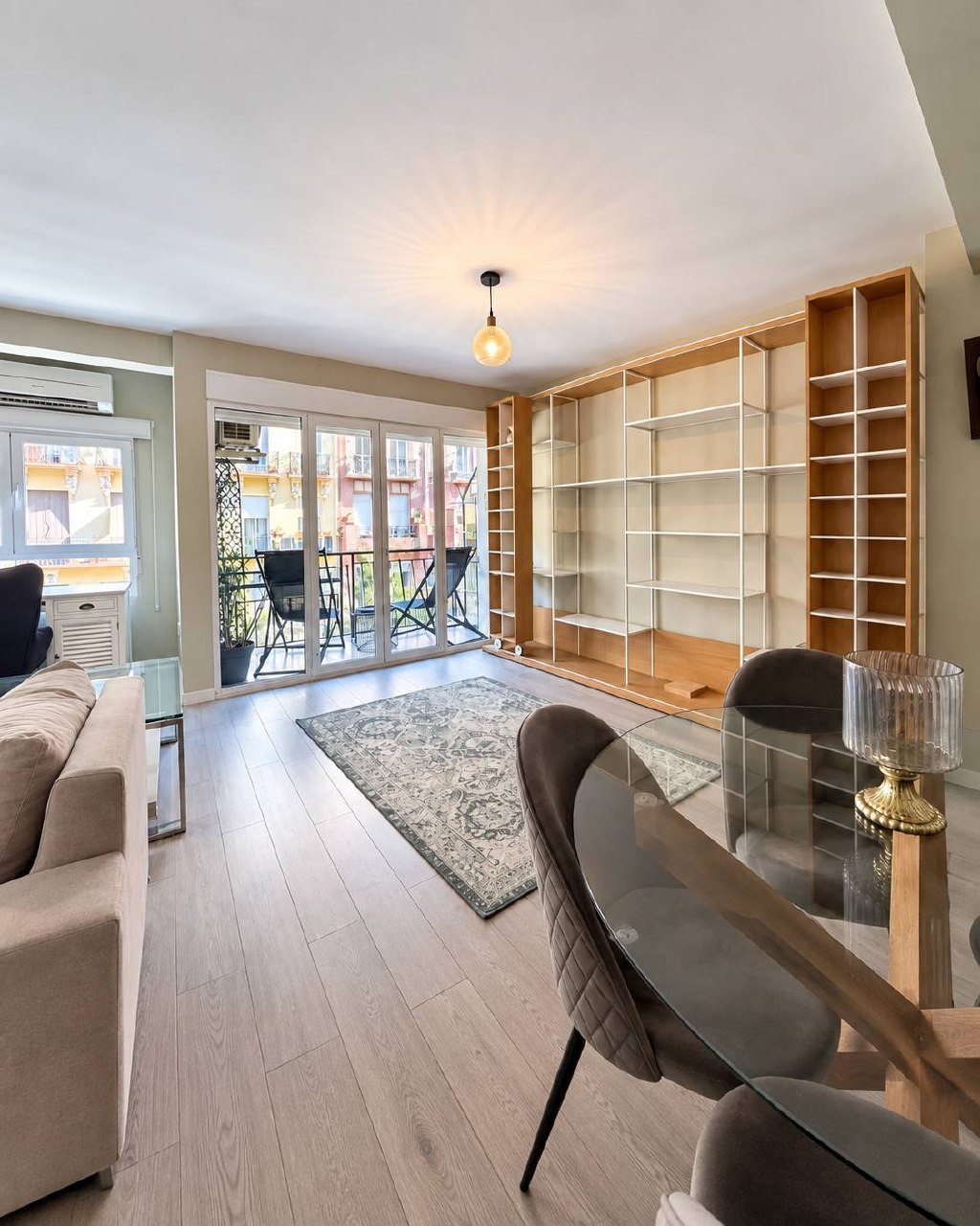Renovated 1-Bedroom Apartment in Ruzafa