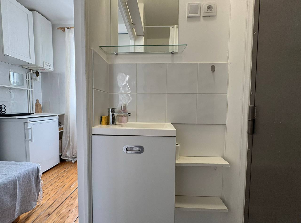 8 m² Studio in Paris 16th Arrondissement photo 5 of 6