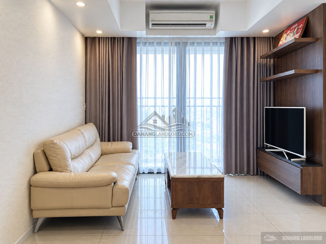 2BR Hiyori Garden Tower Apartment Near Dragon Bridge photo 1 of 8