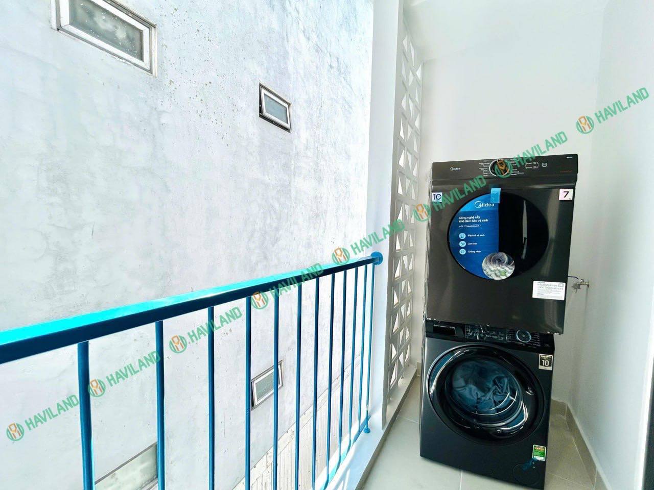 Studio Apartment Near Dragon Bridge photo 1 of 8