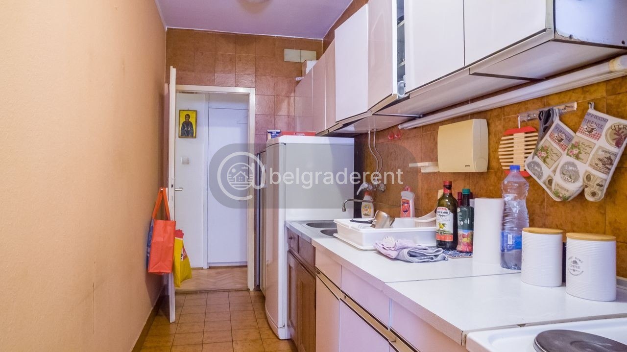 Двухкомнатная квартира в Звездаре photo 5 of 8