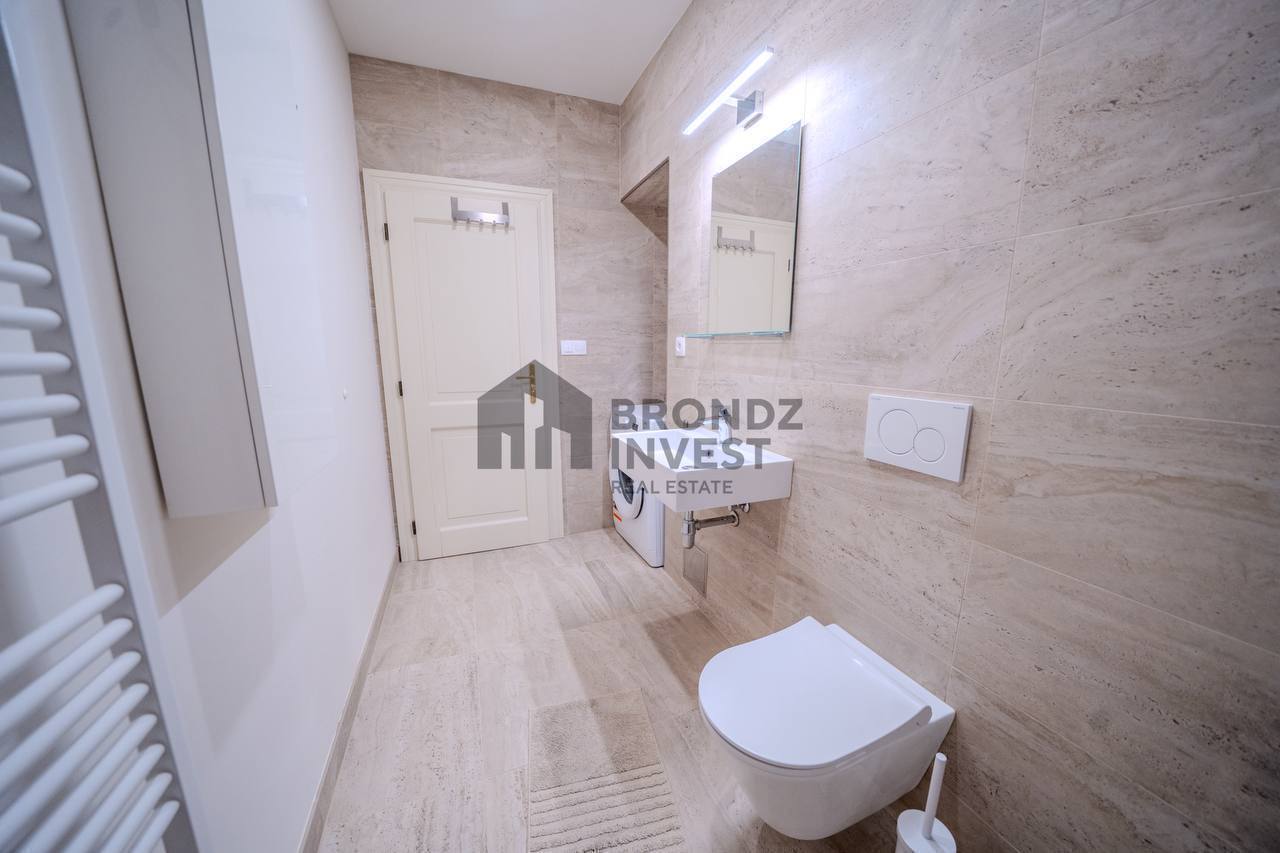 Furnished 2+kk Apartment near Letná photo 8 of 8