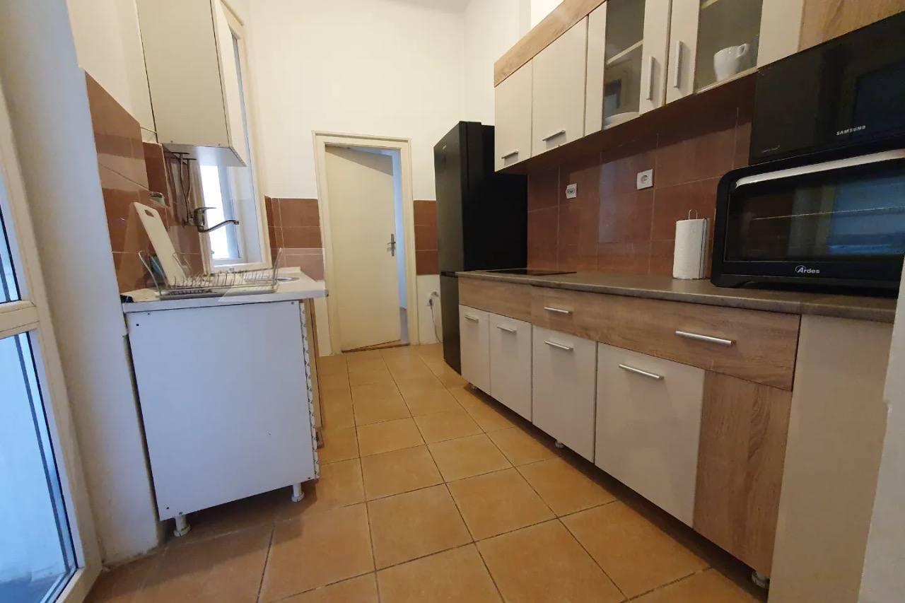 Two-Bedroom Apartment in Dorćol photo 2 of 6