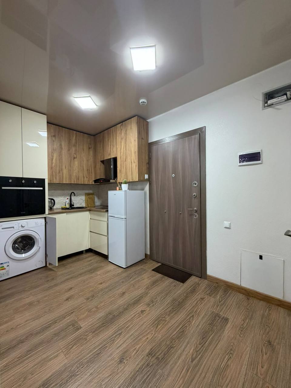 1-Bedroom Apartment on Shartava Street photo 5 of 8