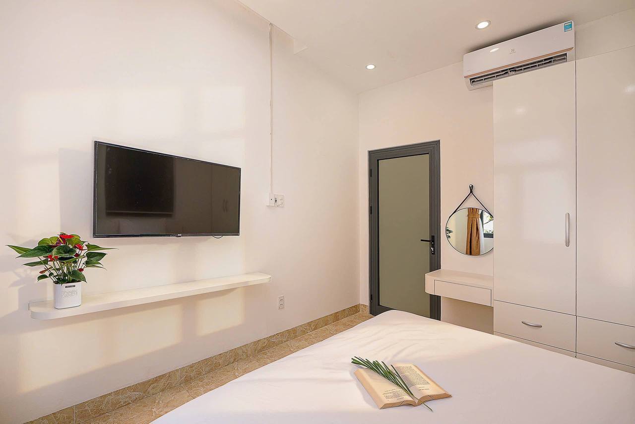 1-Bedroom Apartment in Son Tra photo 3 of 8