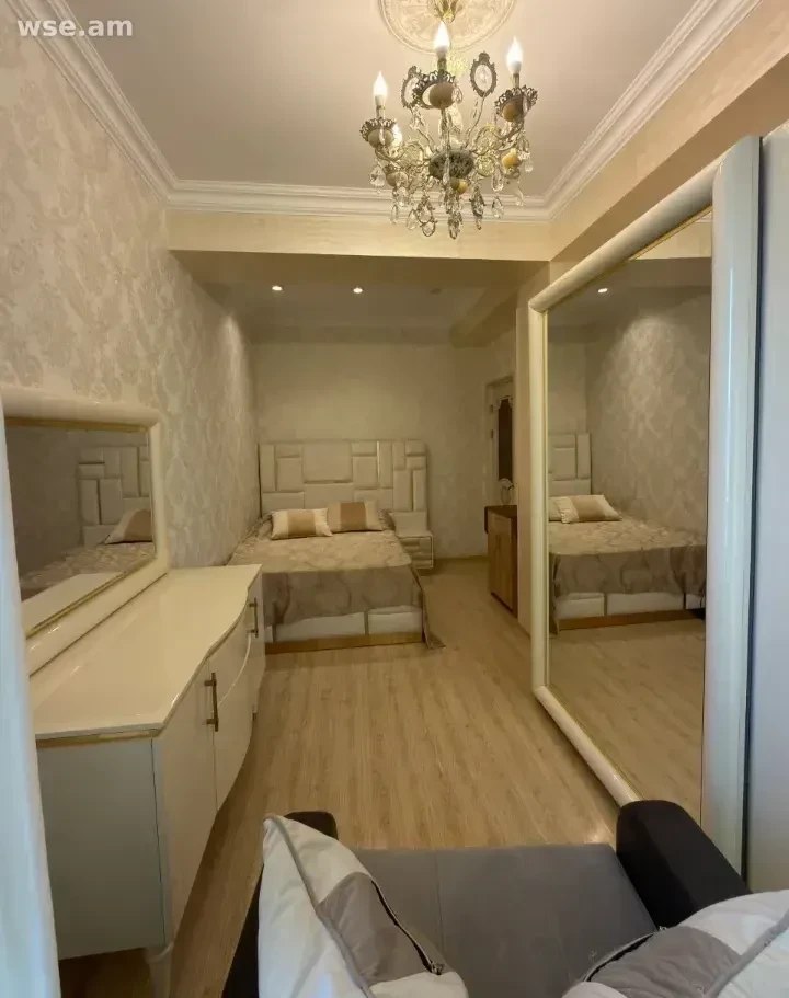 Three-Room Apartment in Kentron photo 5 of 8