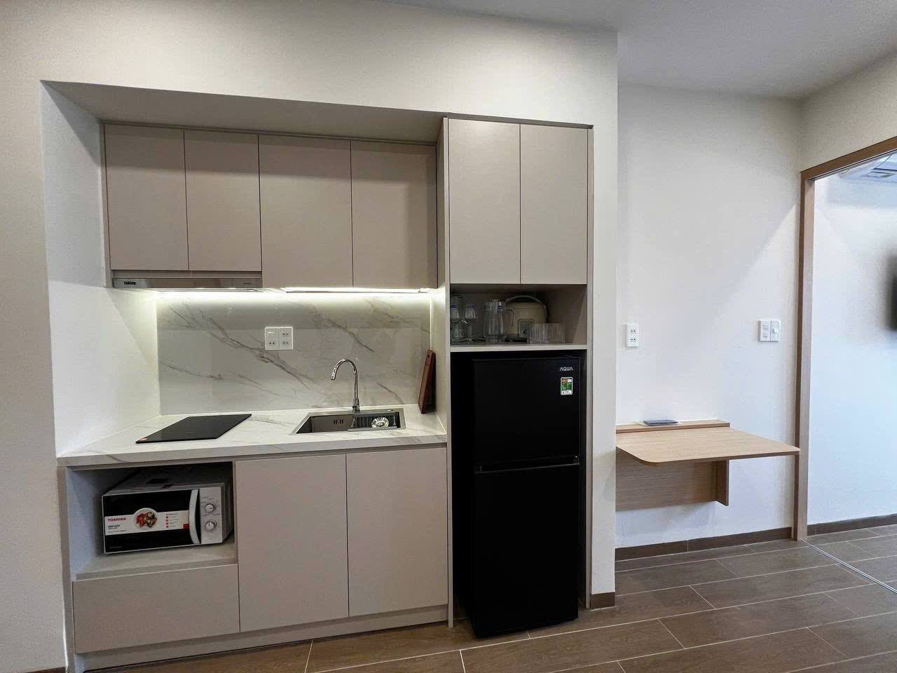 Brand-New 1-Bedroom Apartment in My An photo 7 of 8