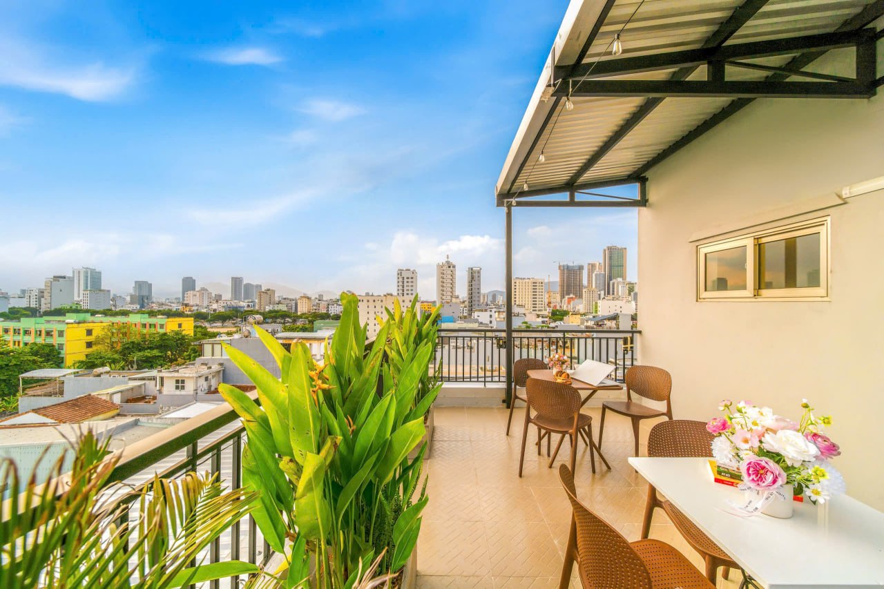 Cozy 1-Bedroom Apartment with Balcony in Phuoc My photo 4 of 8