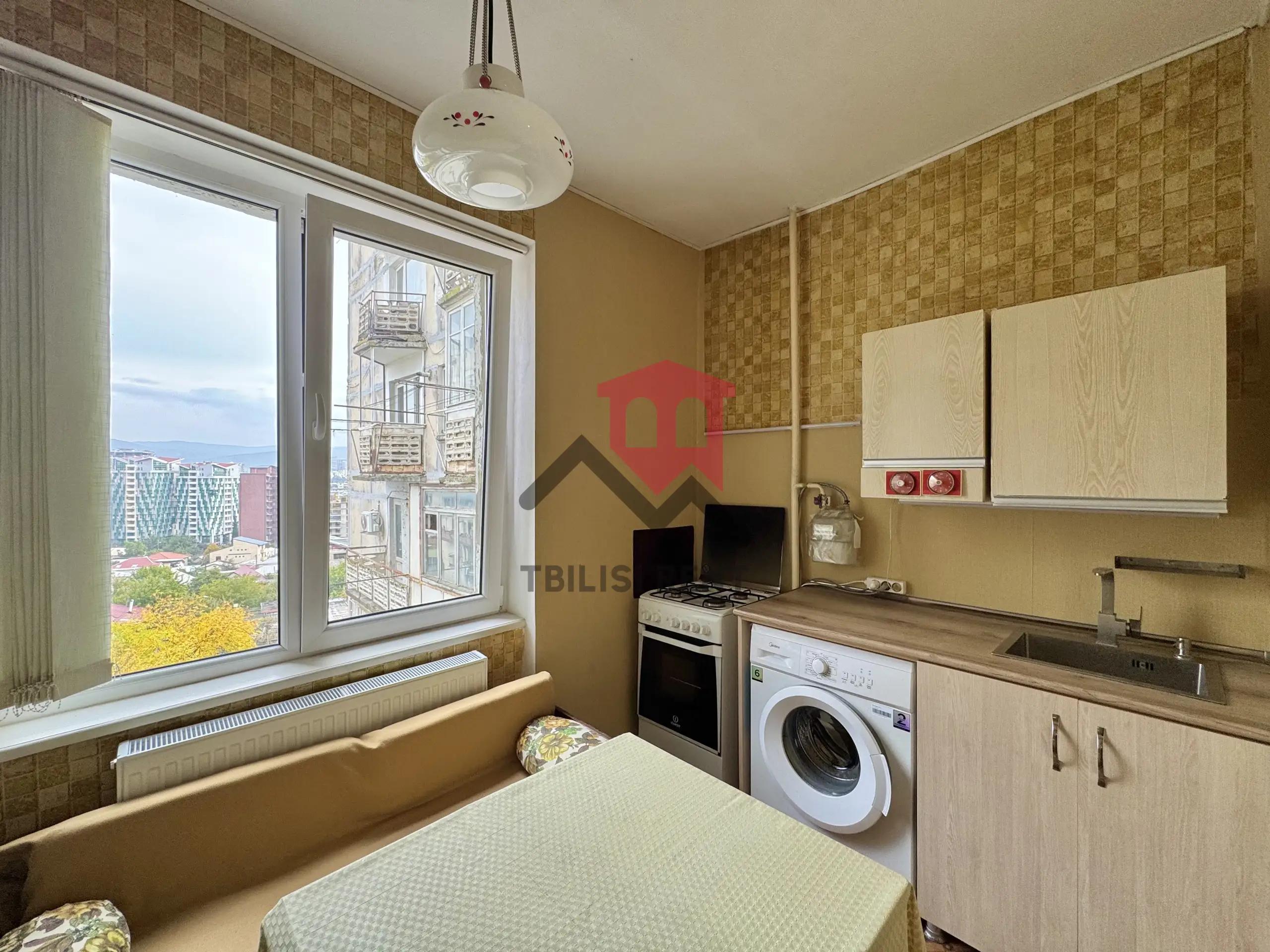 Bright Spacious Apartment in Saburtalo photo 6 of 8