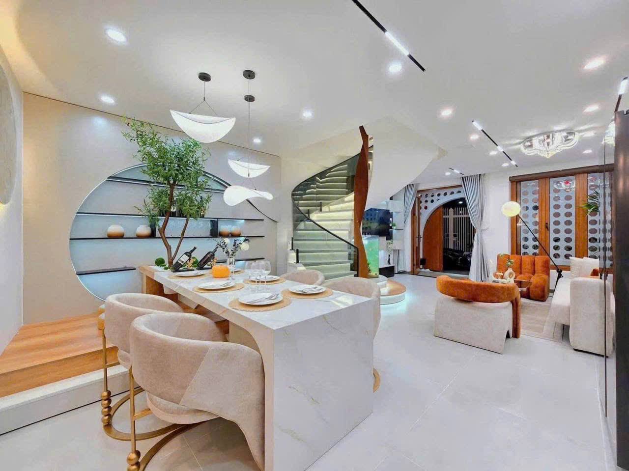 3-Bedroom House in Hai Chau photo 3 of 8