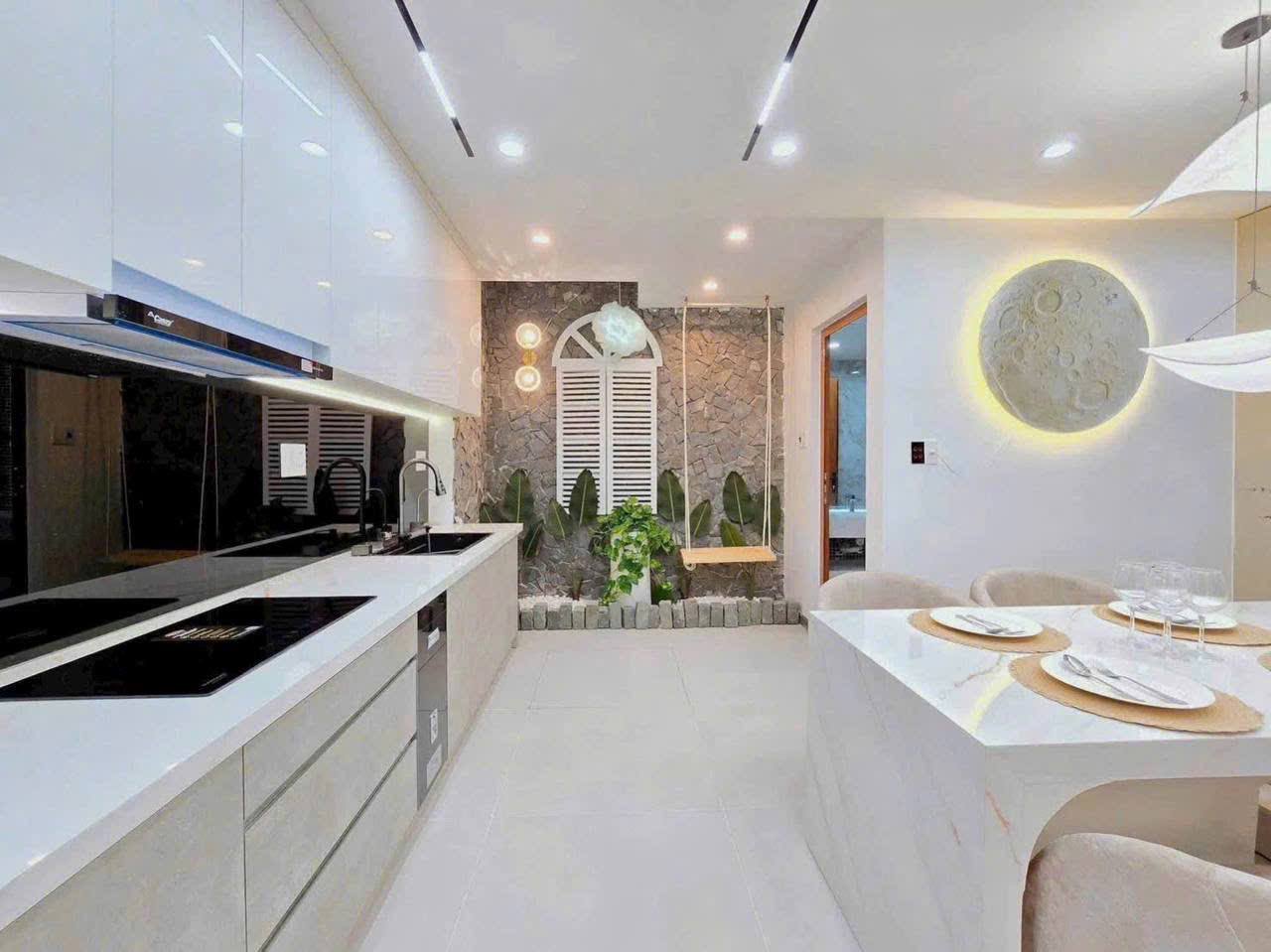 3-Bedroom House in Hai Chau photo 4 of 8