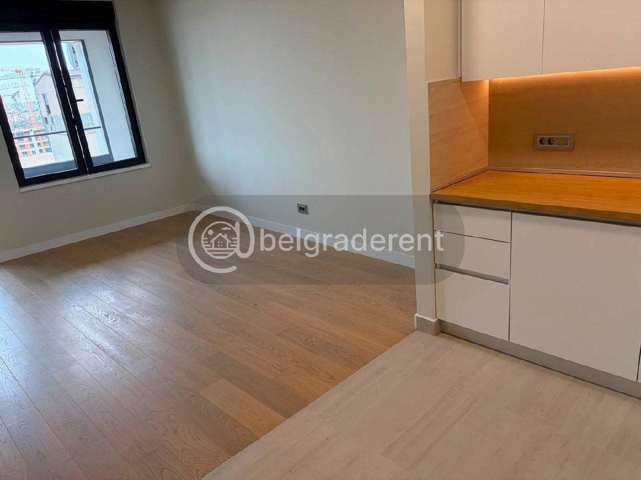 1-Room Apartment in Blok 63-64 photo 1 of 8