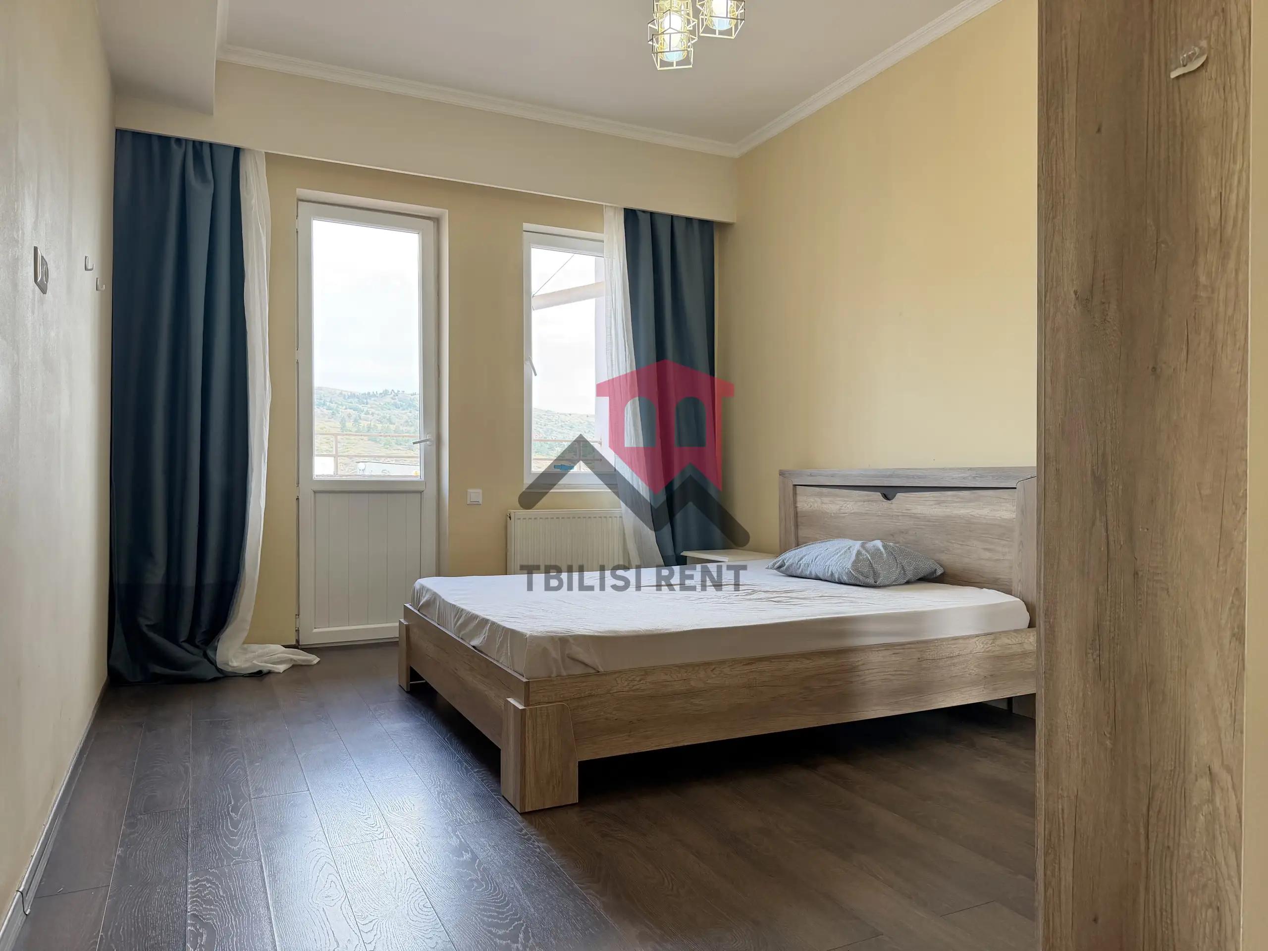 Bright 3-Bedroom Apartment in Saburtalo photo 7 of 8
