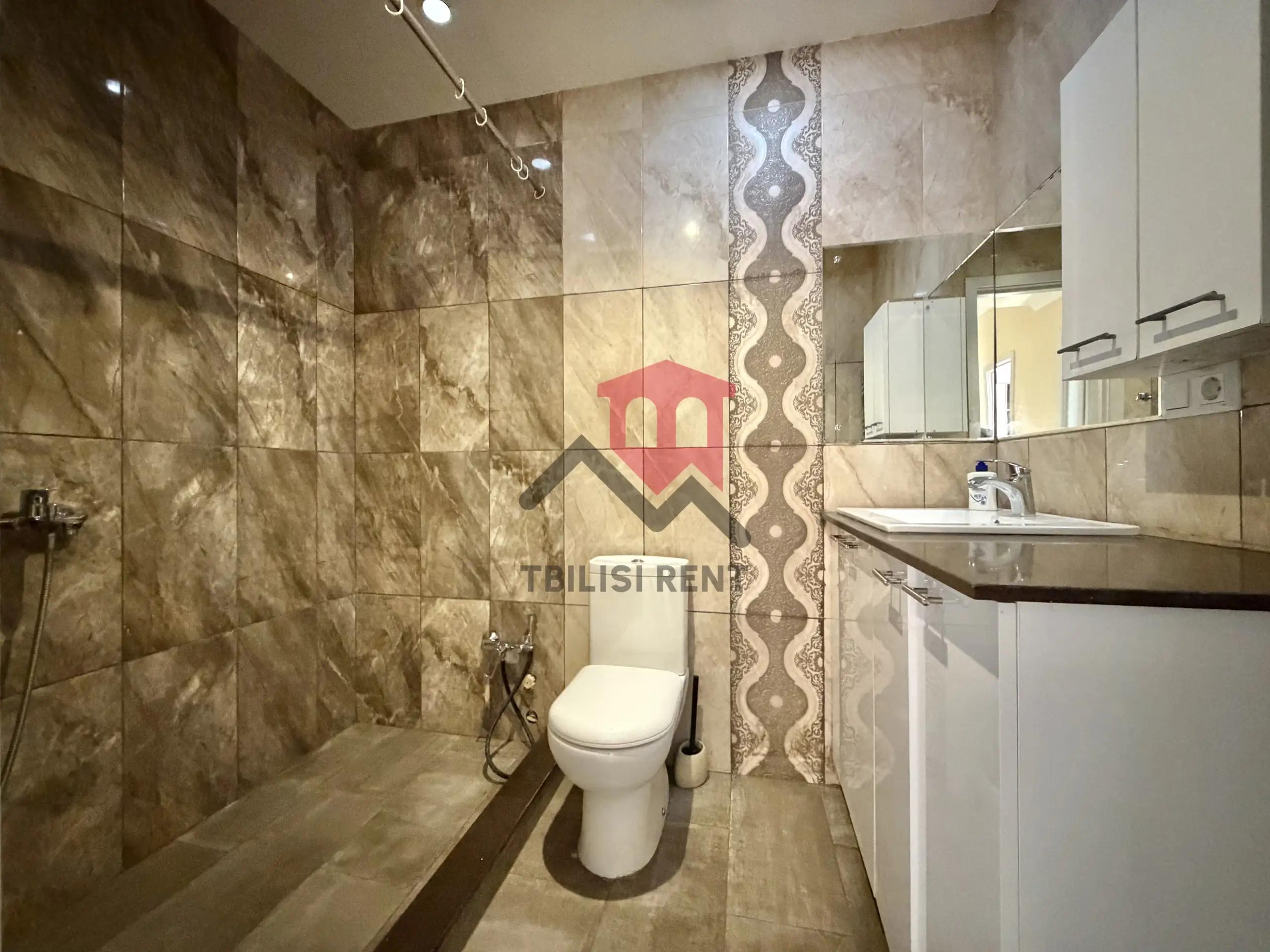 Bright 3-Bedroom Apartment in Saburtalo photo 8 of 8