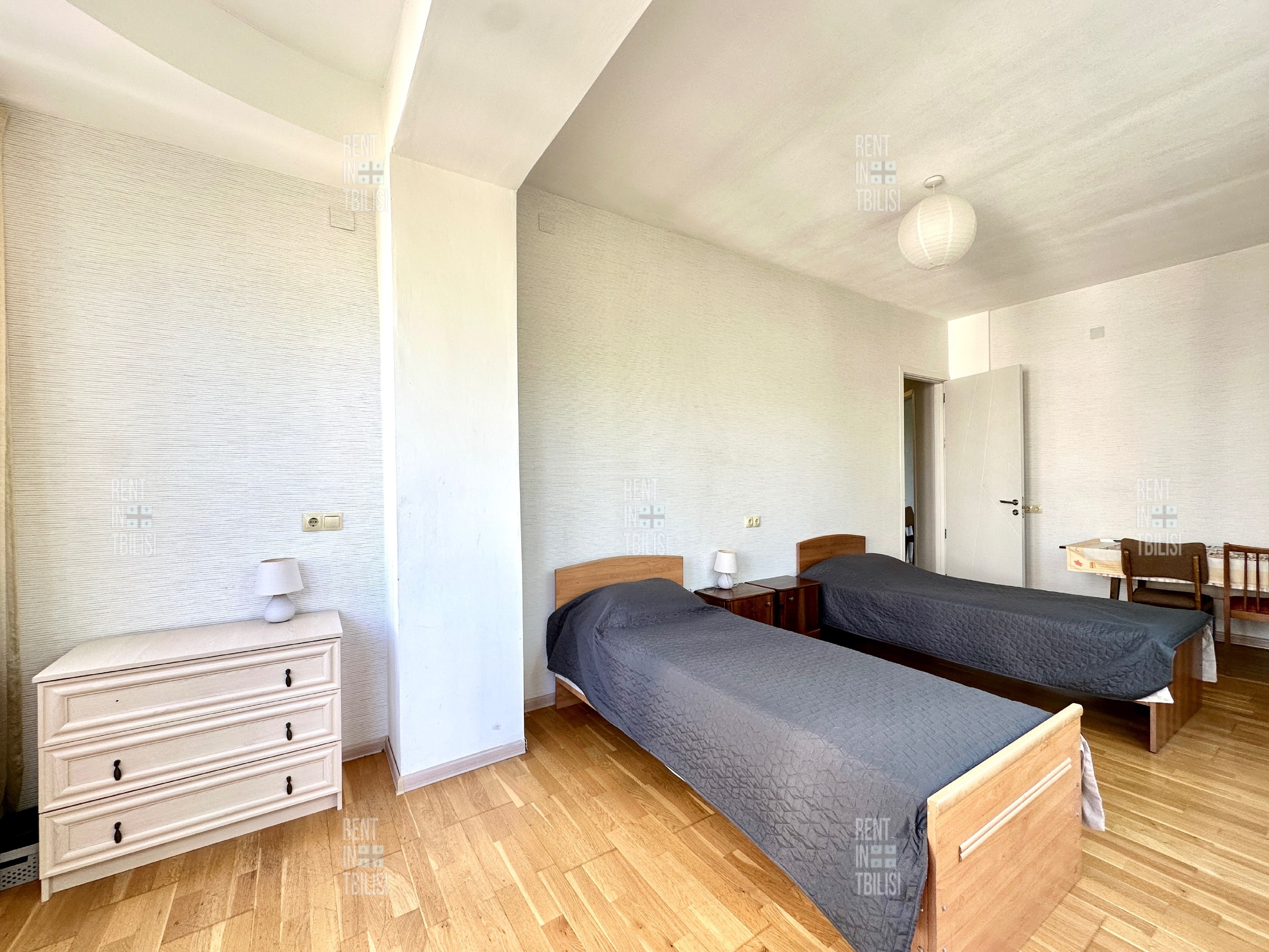 3-Bedroom Apartment in Chugureti photo 5 of 8