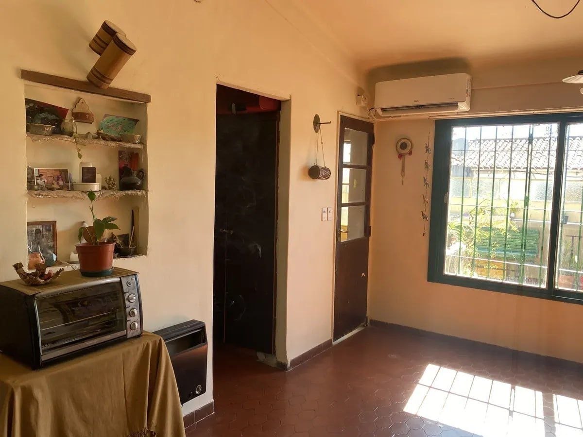 Studio with Private Patio in Saavedra photo 3 of 7