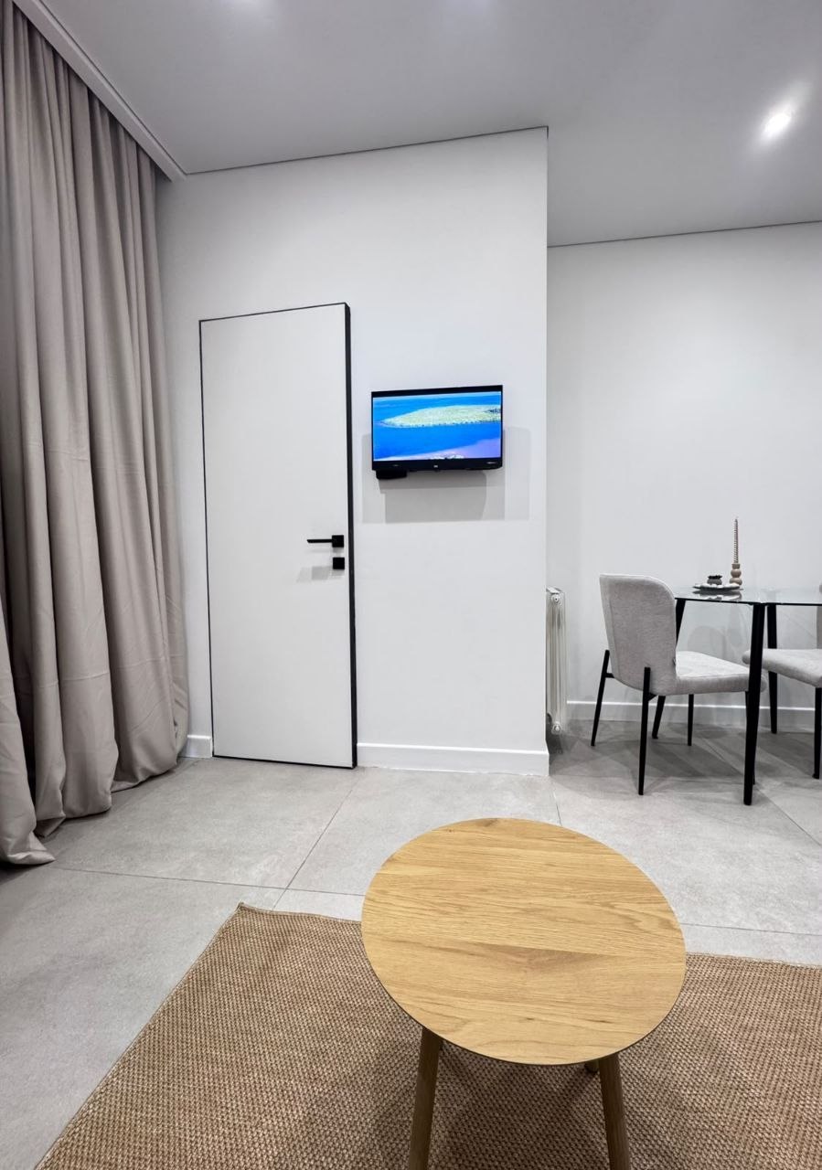 1-Bedroom Apartment in Old Batumi photo 7 of 8