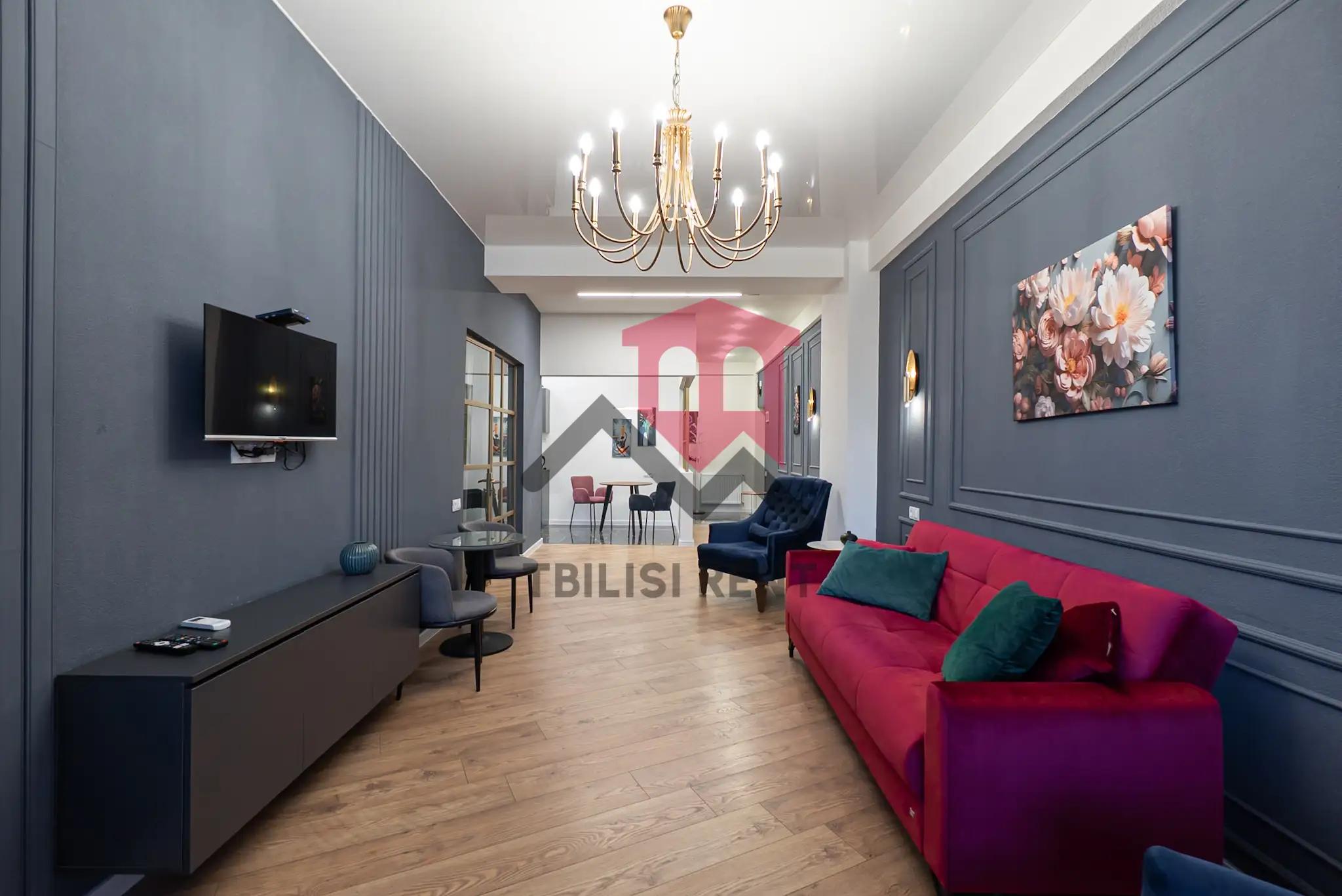 Stylish 2-Bedroom Apartment in Saburtalo photo 2 of 8