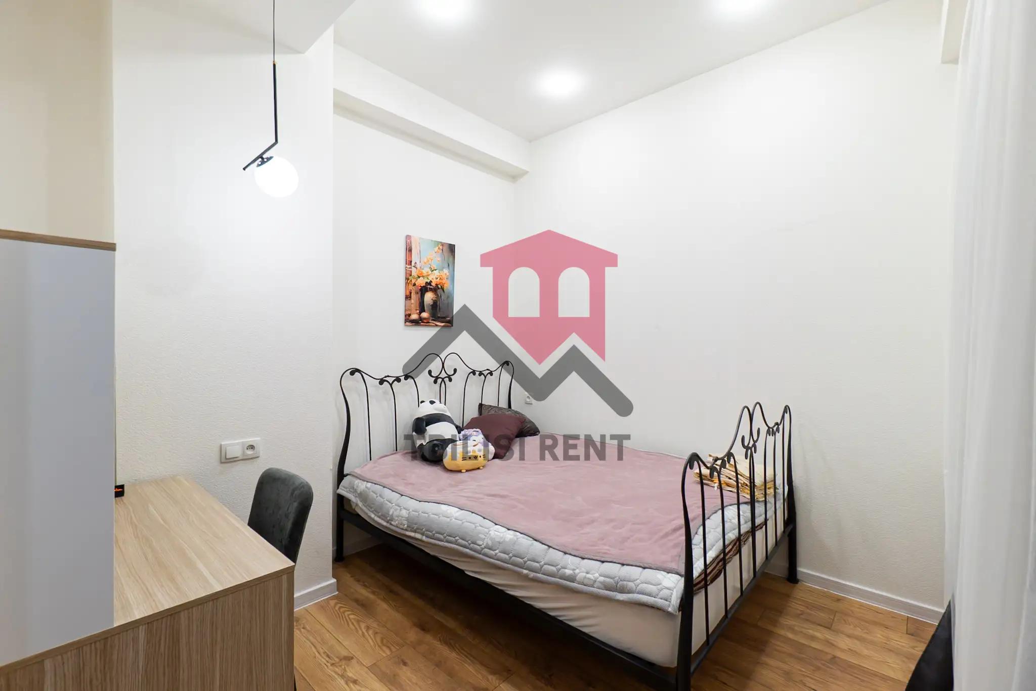 Stylish 2-Bedroom Apartment in Saburtalo photo 5 of 8
