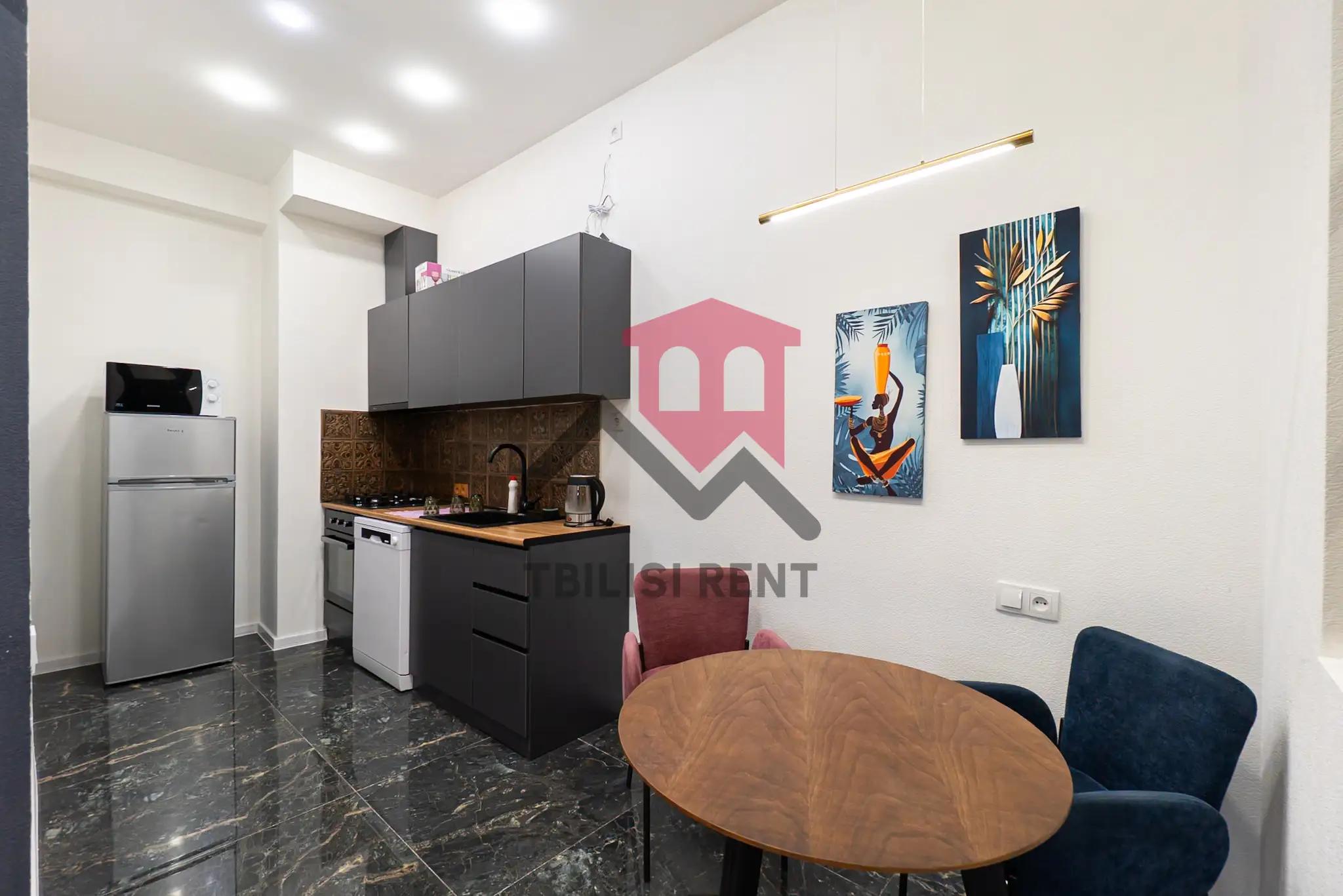 Stylish 2-Bedroom Apartment in Saburtalo photo 7 of 8