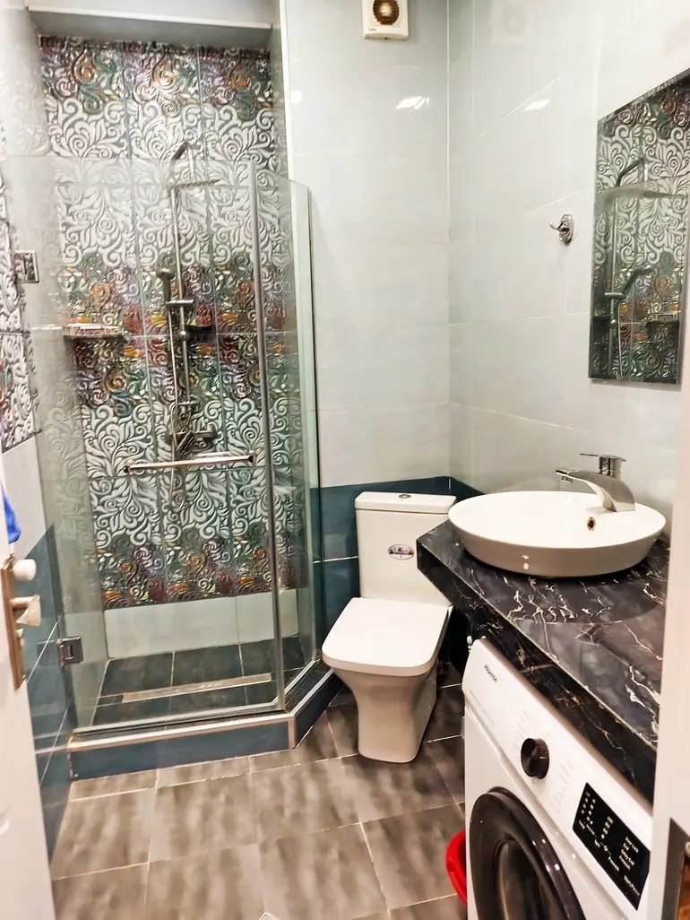 Furnished 1-Bedroom Apartment in Old Tbilisi photo 3 of 8
