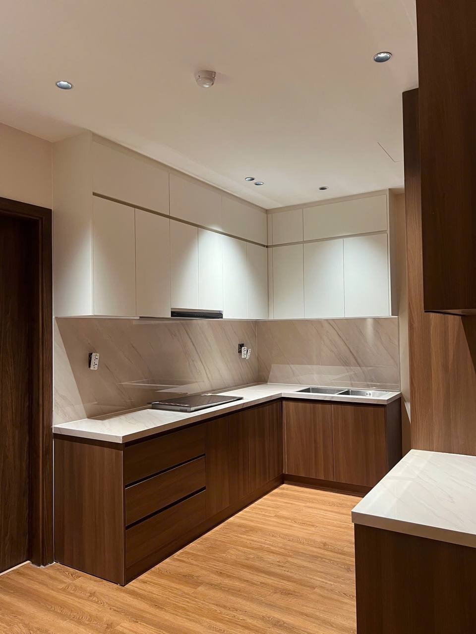 2-комнатная квартира в Vista Residence photo 4 of 8