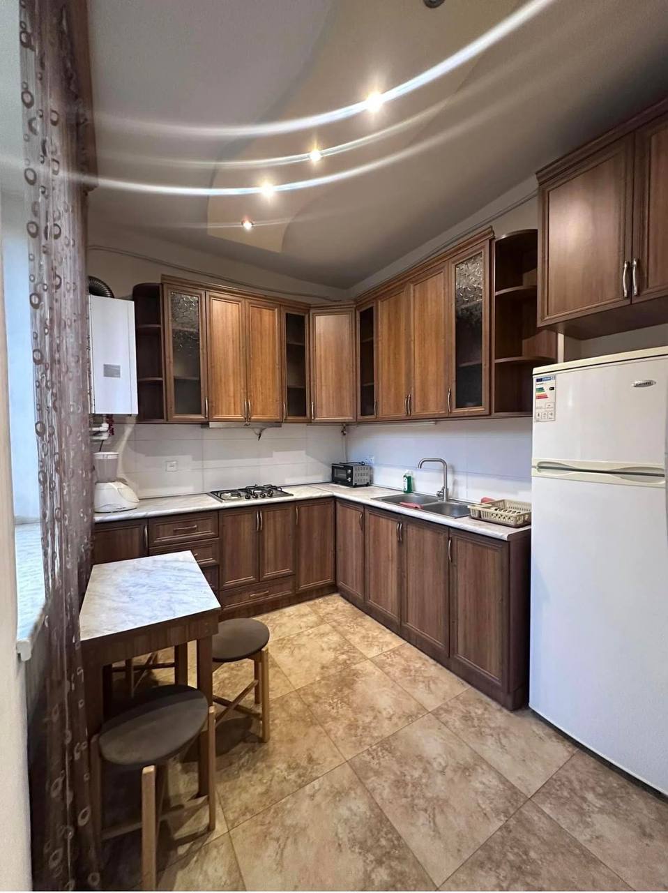 Furnished 2-Room Apartment in Arabkir photo 4 of 8
