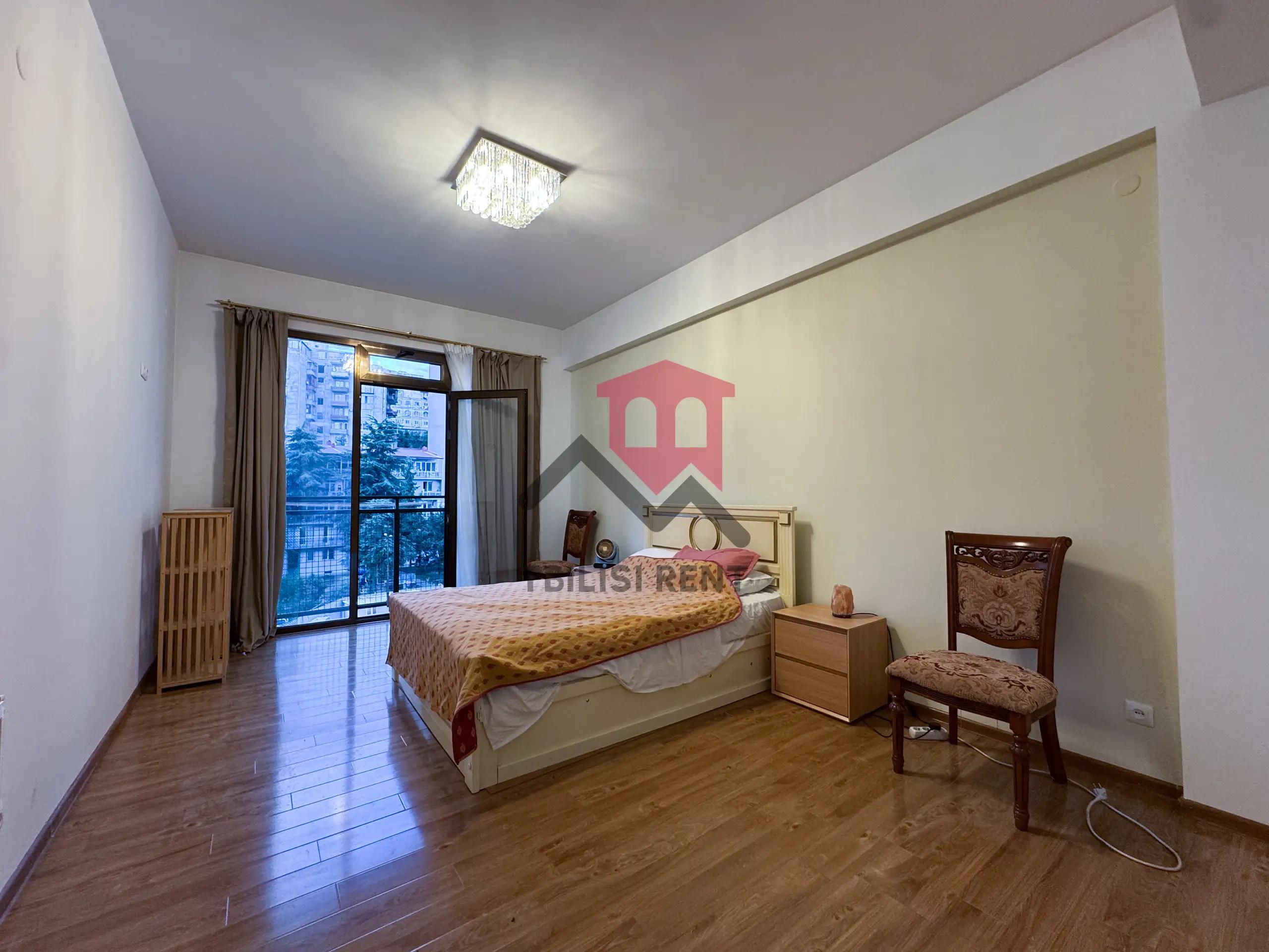 Sunny 1-Bedroom Apartment in Saburtalo photo 5 of 8