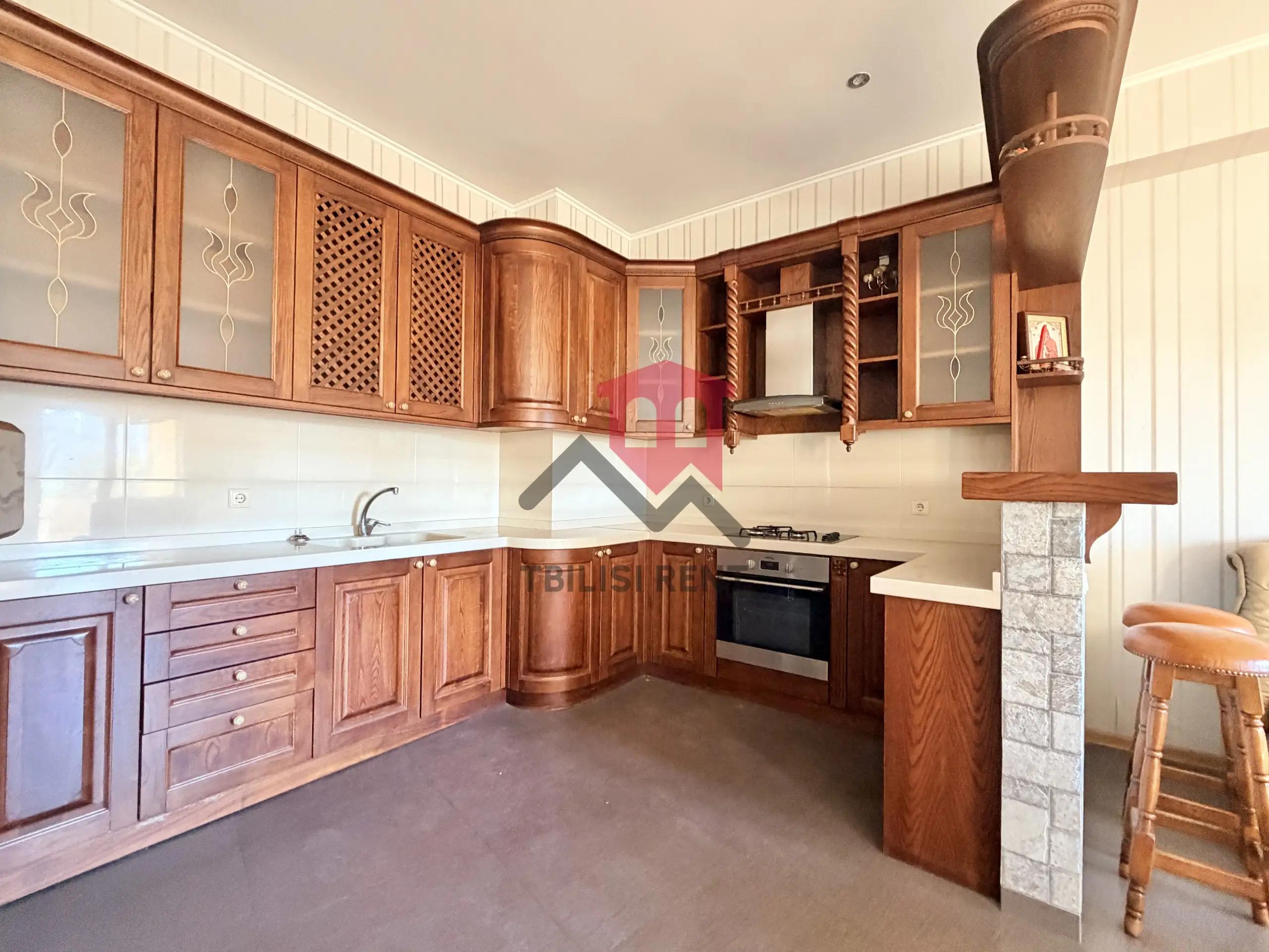 Spacious 2-Bedroom Apartment in Saburtalo photo 2 of 8