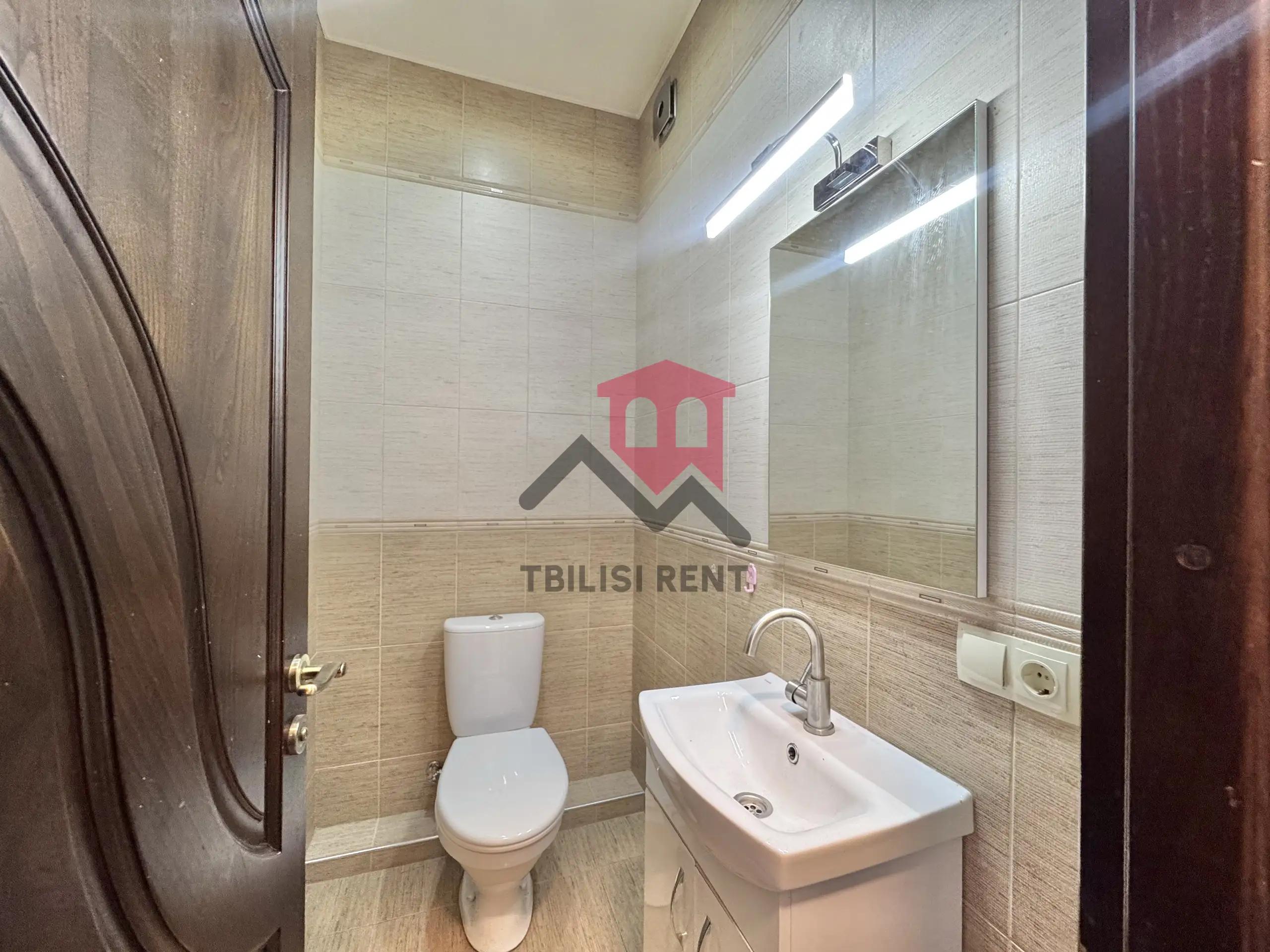 New 2-Bedroom Apartment with Panoramic View photo 7 of 8