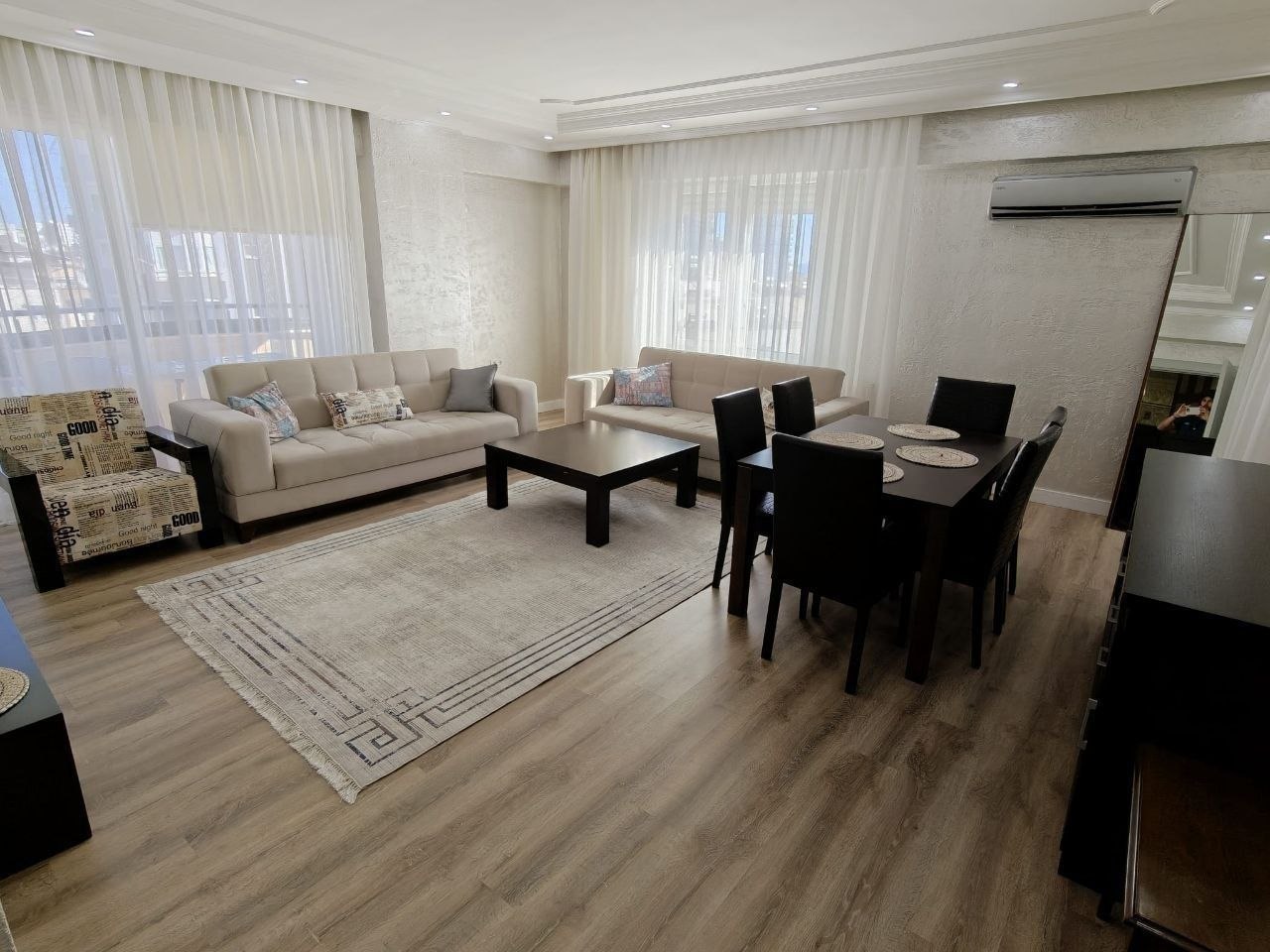 Furnished 3-Bedroom Apartment in Lara photo 1 of 6